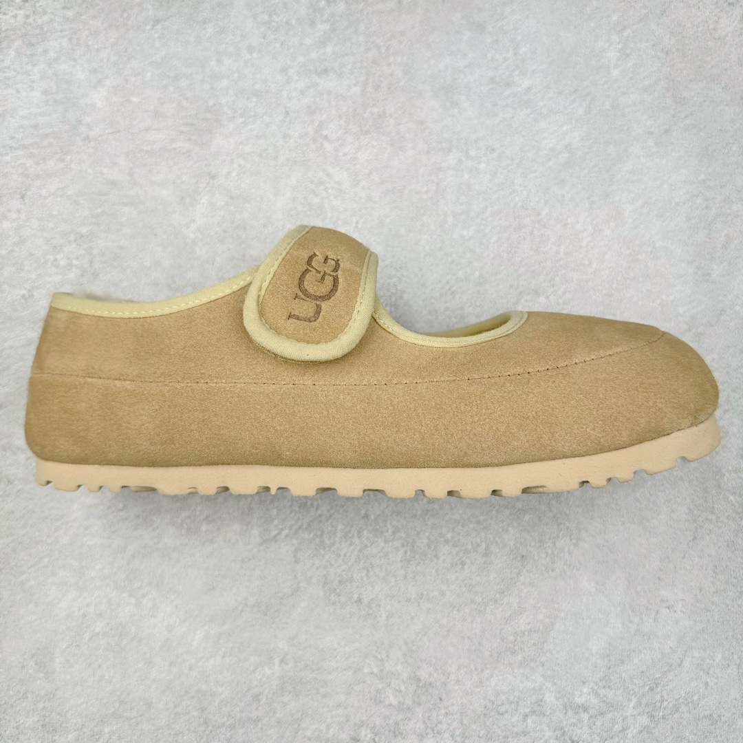 UGG 5215 玛丽珍 穆勒拖鞋 1.5CM薄底 女款 小红书爆款 广州外贸大厂生产 鞋头到鞋垫真羊皮毛一体 独立外盒包装 工艺 区别市面任何版本 1.5Ccm薄底 独立原版开发大底 羊绒鞋垫 冬季保暖外出 家居都是很适合的选择 今年uug推出款式系列 局部偏向年轻消费者喜好 也走到时尚潮流穿搭的前沿 鞋身材质 翻毛皮鞋面 17毫米UGGPURE™植入式羊毛内底 轻便防滑舒适橡胶外底 带有品牌LOGO商标 带全套包装 尺码：35 36 37 38 39 40-选品中心