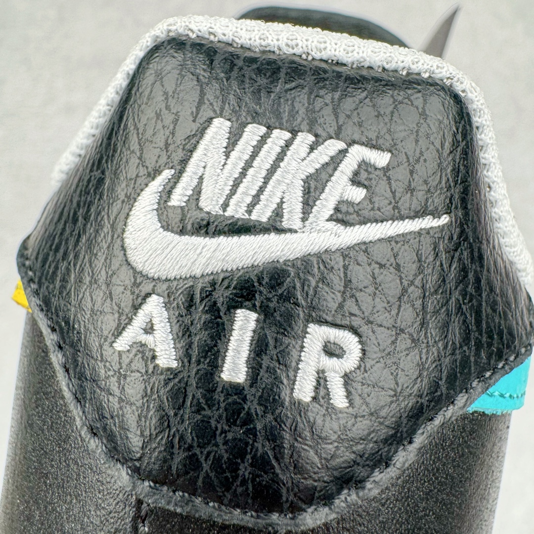 图片[18]-＃S2纯原 PEACEMINUSONE x NK Air Force 1 \\\”Para-Noise 3.0\\\” 权志龙联名空军一号低帮 货号：AQ3692-004 与 2.0 的白色相比，3.0 版本回归了初代的黑色鞋面设计。并且在侧身 Swoosh 上，大胆注入了彩色设计，整体观感和初代的亲友限定版本有着几分相似。独特的内外、左右多巴胺色系的鸳鸯设定，释放满满的新鲜活力。整体依然黑色为主，使得日常穿搭的门槛依旧保持在较低的水平，搭配一条牛仔裤或者卫裤，都能轻松驾驭。而鞋款的标志性设计——涂鸦中底和 “刮刮乐” 鞋面依旧保留，使得这双鞋在日常的穿着过程中会产生不同的变化，同时也可以成为 DIY 的个性画板。尺码：36 36.5 37.5 38 38.5 39 40 40.5 41 42 42.5 43 44 44.5 45 46 47.5-选品中心