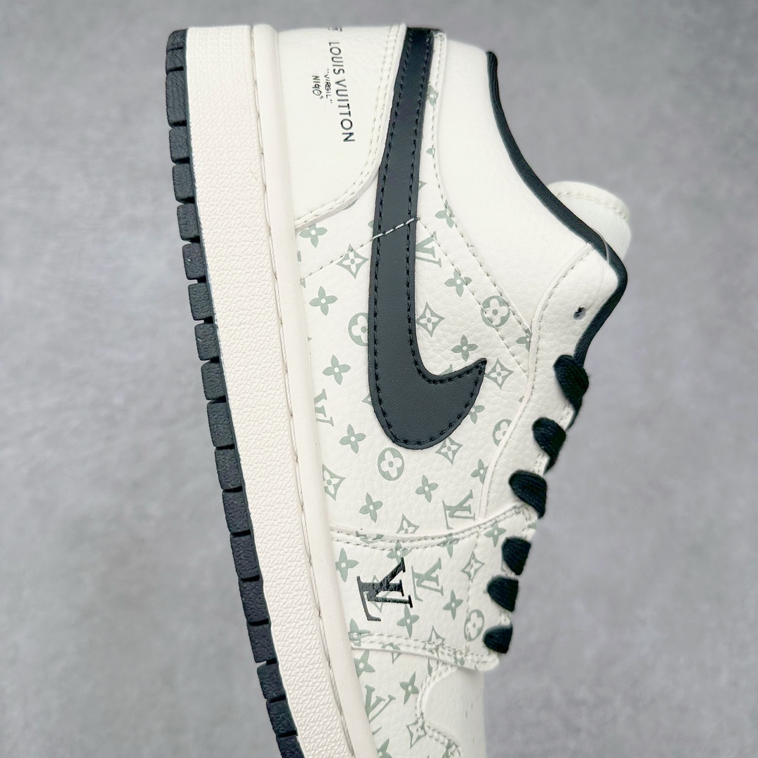 图片[6]-Air Jordan AJ1 Low 低帮系列定制配色 SJ9950-005 原厂内置气垫魔块 A模大底 头层小牛皮 鞋舌AJ原厂专用牛津布+AJ专用反口珍珠布+原厂无杂质高弹内里海棉+特殊封边弹力鞋带 尺码：36 36.5 37.5 38 38.5 39 40 40.5 41 42 42.5 43 44 44.5 45 46-选品中心