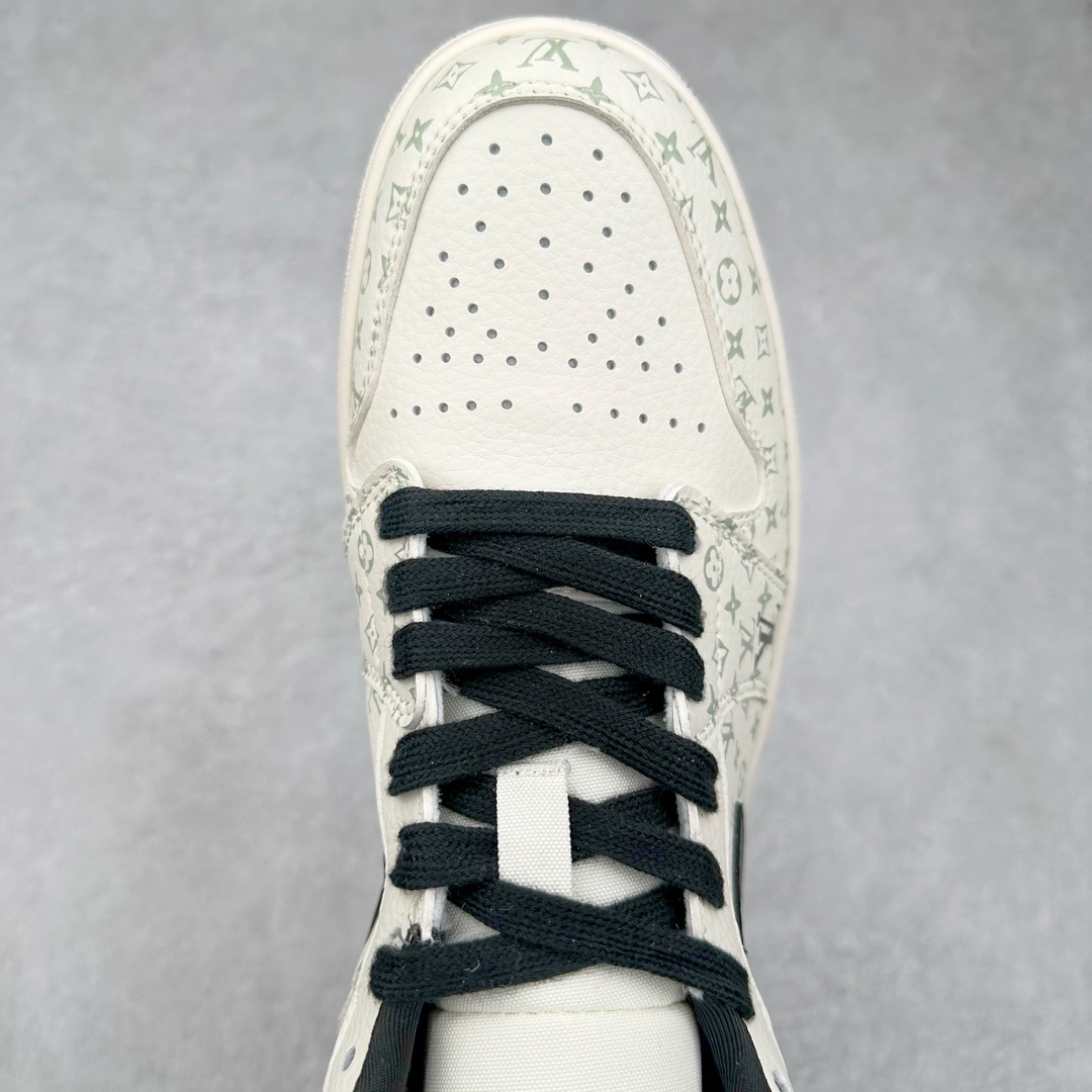 图片[4]-Air Jordan AJ1 Low 低帮系列定制配色 SJ9950-005 原厂内置气垫魔块 A模大底 头层小牛皮 鞋舌AJ原厂专用牛津布+AJ专用反口珍珠布+原厂无杂质高弹内里海棉+特殊封边弹力鞋带 尺码：36 36.5 37.5 38 38.5 39 40 40.5 41 42 42.5 43 44 44.5 45 46-选品中心