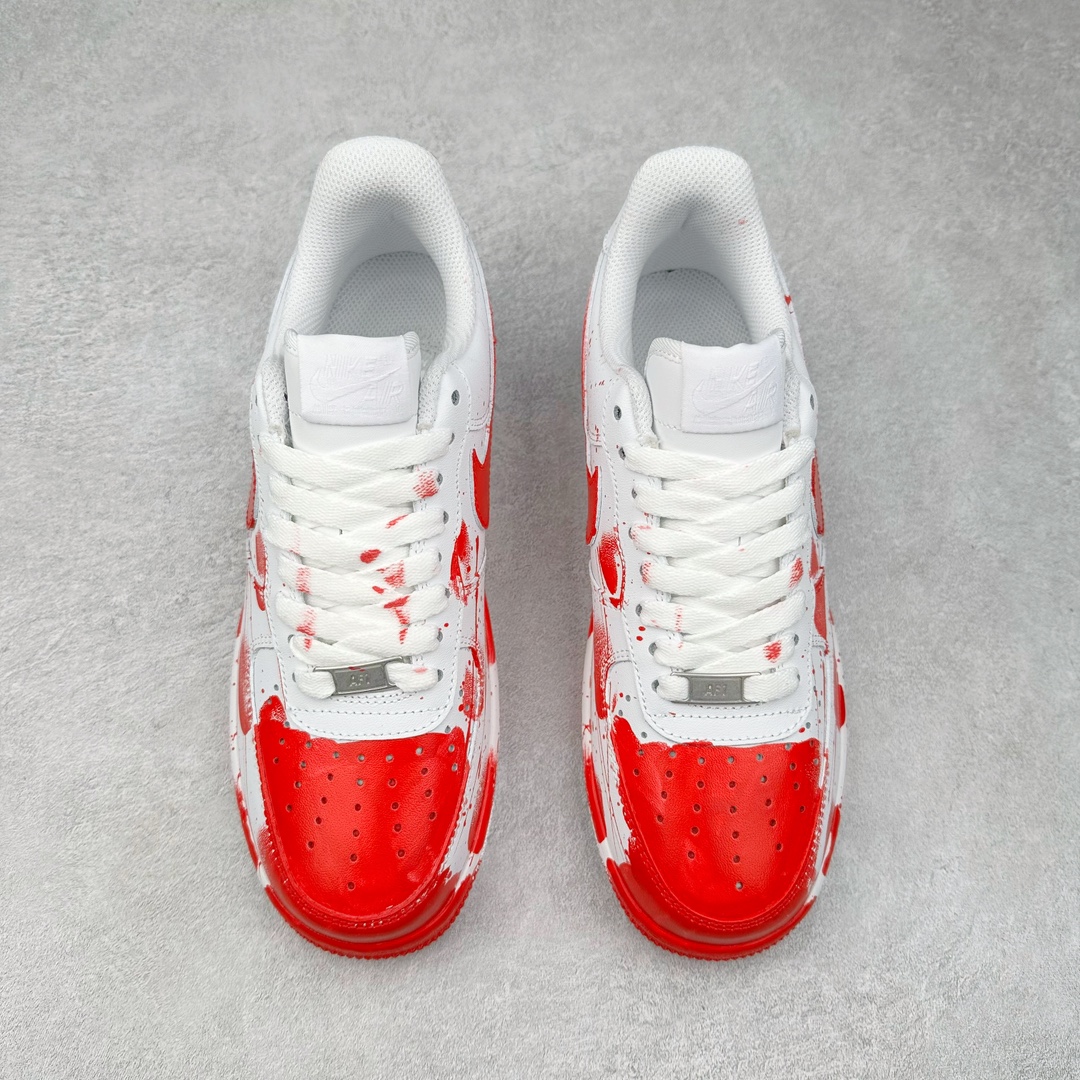 图片[2]-NK Air Force 1´07 Low 空军一号低帮百搭休闲运动板鞋 案发现场 白红 CW2288-111 柔软、弹性十足的缓震性能和出色的中底设计 横跨复古与现代的外型结合 造就出风靡全球 三十多年的Force 1 直到今天还深受青睐 尺码：36 36.5 37.5 38 38.5 39 40 40.5 41 42 42.5 43 44 44.5 45-选品中心