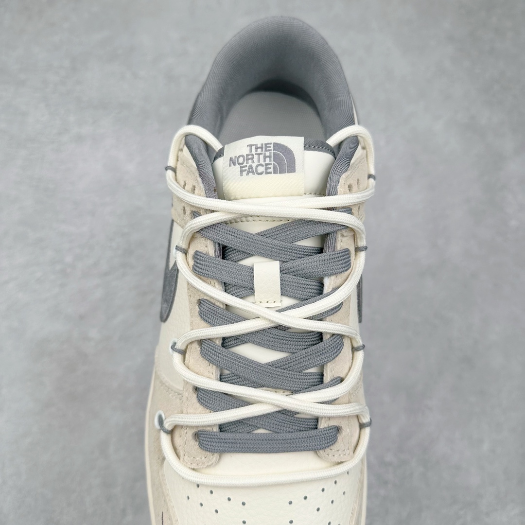 图片[5]-NK Dunk Low 定制配色 DM6868-002 大厂出品 极力推荐 原装头层材料 独家版型蒸餾加工帶來的是更好的视觉和脚感体验大厂纯原品质出货 清洁度 电绣工艺 皮料切割干净无任何毛边 细节完美 尺码：36 36.5 37.5 38 38.5 39 40 40.5 41 42 42.5 43 44 44.5 45 46 47.5-选品中心