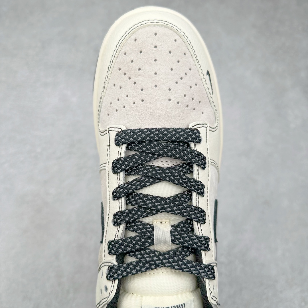 图片[4]-NK Dunk Low 定制配色 BB7518-004 大厂出品 极力推荐 原装头层材料 独家版型蒸餾加工帶來的是更好的视觉和脚感体验大厂纯原品质出货 清洁度 电绣工艺 皮料切割干净无任何毛边 细节完美 尺码：36 36.5 37.5 38 38.5 39 40 40.5 41 42 42.5 43 44 44.5 45 46 47.5-选品中心