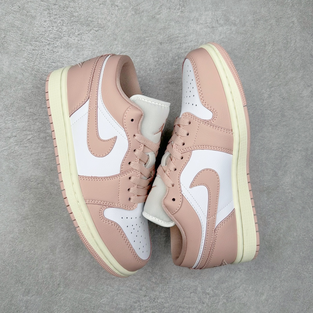 图片[3]-＃K版 Air Jordan AJ1 Low 低帮 白粉 DC0774-162 全新流水线出品 DT版本唯一平替选择 市场第二梯队最强版 全部原鞋开发 原楦原纸板开发 全鞋电脑针车 原厂内置全掌气垫 原盒内在原标 唯一Zp原版鞋带绑法 免检产品 全新2022版型 全头层皮料 完美零毛边处理 原厂配置全掌气垫 价格定位良心 几十个配色陆续出货 尺码：36 36.5 37.5 38 38.5 39 40 40.5 41 42 42.5 43 44 44.5 45 46 47.5-选品中心