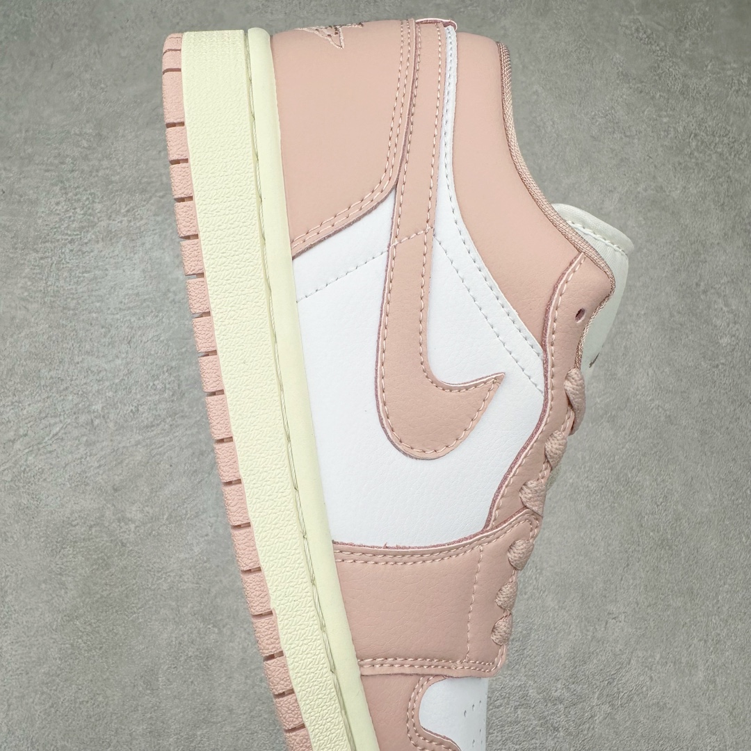 图片[6]-＃K版 Air Jordan AJ1 Low 低帮 白粉 DC0774-162 全新流水线出品 DT版本唯一平替选择 市场第二梯队最强版 全部原鞋开发 原楦原纸板开发 全鞋电脑针车 原厂内置全掌气垫 原盒内在原标 唯一Zp原版鞋带绑法 免检产品 全新2022版型 全头层皮料 完美零毛边处理 原厂配置全掌气垫 价格定位良心 几十个配色陆续出货 尺码：36 36.5 37.5 38 38.5 39 40 40.5 41 42 42.5 43 44 44.5 45 46 47.5-选品中心