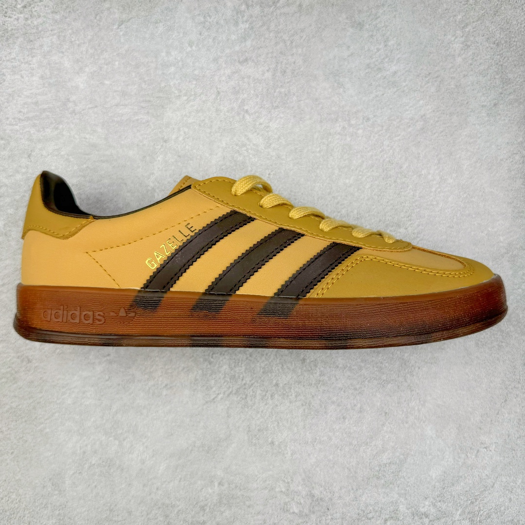 AD Gazelle Indoor Trainers 羚羊内训系列低帮复古百搭休闲运动德训风板鞋 IH4771 90年代经典的复刻版！自60年代以足球训练鞋面世以来,Gazelle就以其经典设计席卷全球。1991年版本的复刻,再造经典Gazelle。采用皮革打造,搭配浊色细节,让这款经典更加简约。尺码：36 36⅔ 37⅓ 38 38⅔ 39⅓ 40 40⅔ 41⅓ 42 42⅔ 43⅓ 44 45-选品中心