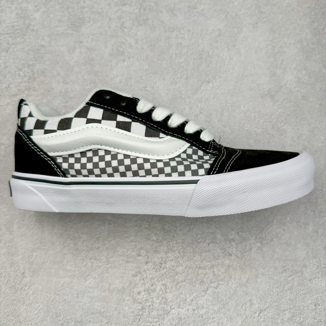 Vans Knu Skool 黑白棋盘格拼接 官方新配色 肥胖版立体大Logo 加厚鞋舌 低帮复古休闲硫化面包鞋 尺码：35 36 36.5 37 38 38.5 39 40 40.5 41 42 42.5 43 44 45 工艺：硫化1：1（重量1：1、真标、原钢印、材质标、鞋型标、合格证）-选品中心