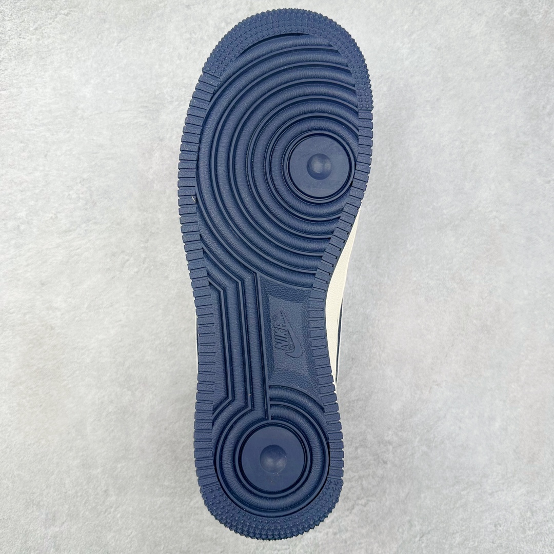 图片[9]-NK Air Force 1´07 Low 空军一号低帮百搭休闲运动板鞋 KK1988-024柔软、弹性十足的缓震性能和出色的中底设计 横跨复古与现代的外型结合 造就出风靡全球 三十多年的Force 1 直到今天还深受青睐 尺码：36 36.5 37.5 38 38.5 39 40 40.5 41 42 42.5 43 44 44.5 45-选品中心