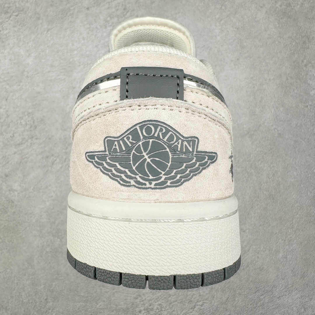 图片[8]-Air Jordan AJ1 Low 低帮系列定制配色 XX3318-968 原厂内置气垫魔块 A模大底 头层小牛皮 鞋舌AJ原厂专用牛津布+AJ专用反口珍珠布+原厂无杂质高弹内里海棉+特殊封边弹力鞋带 尺码：36 36.5 37.5 38 38.5 39 40 40.5 41 42 42.5 43 44 44.5 45 46-选品中心