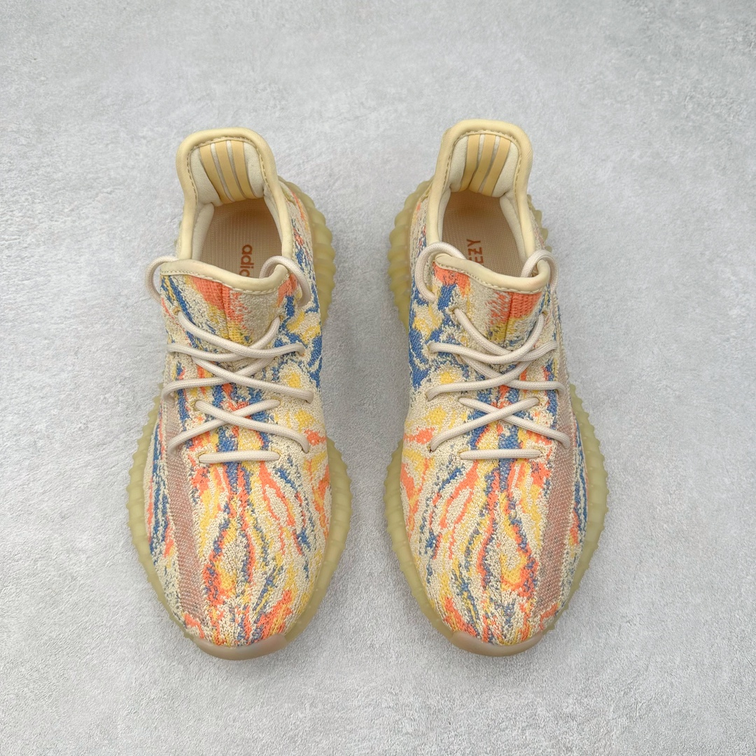 图片[2]-＃渠道货福利开仓 Yeezy Boost 350 V2 系列 外贸平台订单 零售专供 全套原楦原纸版原鞋开模完美打造 采用辰元飞织鱼丝网原厂面 非进口机台 大底原厂半透明RB巴斯夫满钉大底 原厂东莞百宏3M反光鞋带 质感一致 原厂鑫成新粉原鞋垫 LOGO胶浆印花 钛金针与高士马克线针车精工打造 一切遵循原厂指令单采购同源原材 采购全套原厂进口材料 原纸版 原楦头 一切同源公司 大几率过验 混卖无压力‼️尺码：36 36.5 37 38 38.5 39 40 40.5 41 42 42.5 43 44 44.5 45 46 47 48-选品中心