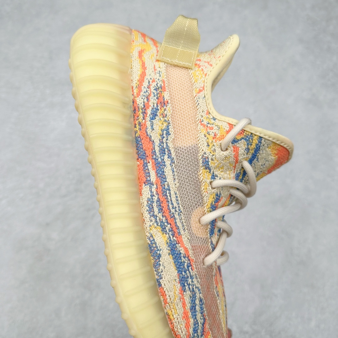 图片[6]-＃渠道货福利开仓 Yeezy Boost 350 V2 系列 外贸平台订单 零售专供 全套原楦原纸版原鞋开模完美打造 采用辰元飞织鱼丝网原厂面 非进口机台 大底原厂半透明RB巴斯夫满钉大底 原厂东莞百宏3M反光鞋带 质感一致 原厂鑫成新粉原鞋垫 LOGO胶浆印花 钛金针与高士马克线针车精工打造 一切遵循原厂指令单采购同源原材 采购全套原厂进口材料 原纸版 原楦头 一切同源公司 大几率过验 混卖无压力‼️尺码：36 36.5 37 38 38.5 39 40 40.5 41 42 42.5 43 44 44.5 45 46 47 48-选品中心