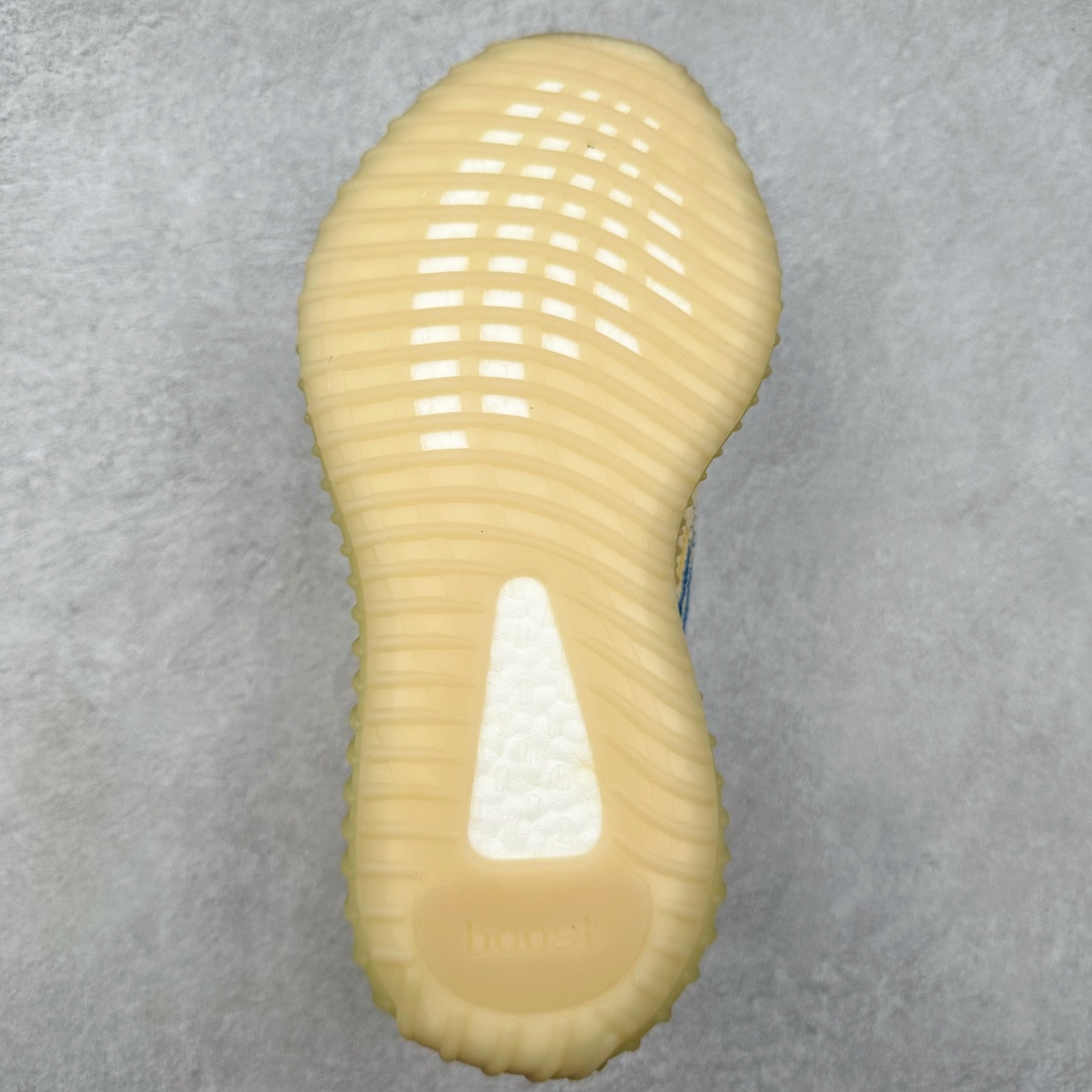 图片[9]-＃渠道货福利开仓 Yeezy Boost 350 V2 系列 外贸平台订单 零售专供 全套原楦原纸版原鞋开模完美打造 采用辰元飞织鱼丝网原厂面 非进口机台 大底原厂半透明RB巴斯夫满钉大底 原厂东莞百宏3M反光鞋带 质感一致 原厂鑫成新粉原鞋垫 LOGO胶浆印花 钛金针与高士马克线针车精工打造 一切遵循原厂指令单采购同源原材 采购全套原厂进口材料 原纸版 原楦头 一切同源公司 大几率过验 混卖无压力‼️尺码：36 36.5 37 38 38.5 39 40 40.5 41 42 42.5 43 44 44.5 45 46 47 48-选品中心