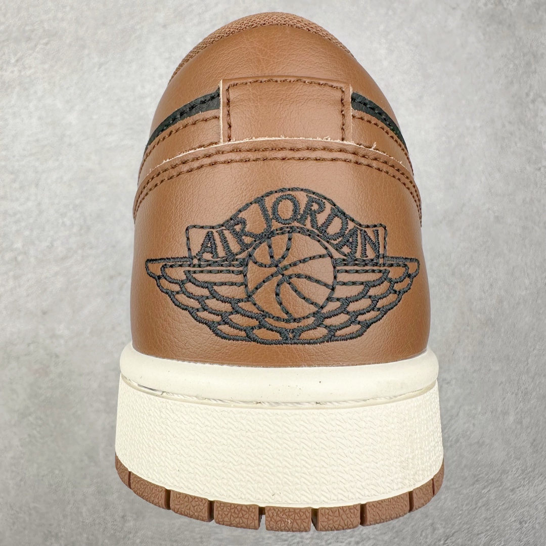 图片[8]-＃K版 Air Jordan AJ1 Low 低帮 黑棕 DC0774-021 全新流水线出品 DT版本唯一平替选择 市场第二梯队最强版 全部原鞋开发 原楦原纸板开发 全鞋电脑针车 原厂内置全掌气垫 原盒内在原标 唯一Zp原版鞋带绑法 免检产品 全新2022版型 全头层皮料 完美零毛边处理 原厂配置全掌气垫 价格定位良心 几十个配色陆续出货 尺码：36 36.5 37.5 38 38.5 39 40 40.5 41 42 42.5 43 44 44.5 45 46 47.5-选品中心