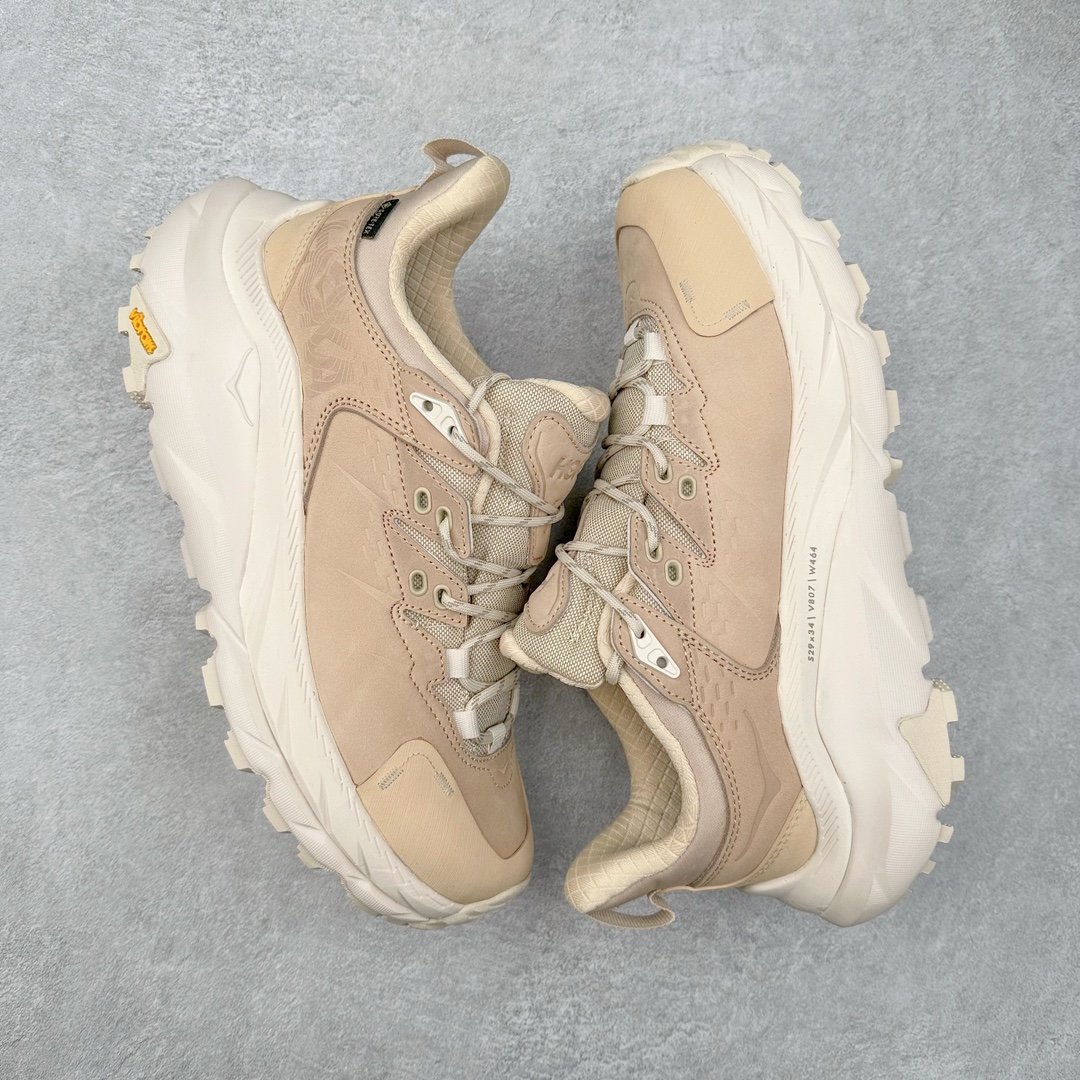 图片[3]-＃纯原 HOKA ONE ONE Tor Uitra Low 托亚潮流户外越野登山功能鞋 鞋款利用机能、户外、复古元素将都市型格与户外机能无缝结合 既能自由穿梭于城市的钢筋水泥之间 也能轻松演绎山系潮流搭配 全粒面皮革结合模压鞋口 提升持久耐穿度 直至鞋头的鞋带设计 舒适灵活的调节 搭配鞋头处HOKA ONE ONE飞翼纹饰 营造了个性十足的张扬气场 Tor Ultra 配备 Vibram® 鞋底与 EVA 和RMAT® 中底 给穿著者最佳的抓地力及舒适性 另外中底的金属摇杆可稳定脚部行程 当走过崎岖山路时依然让脚部得到平稳的感觉 而整对鞋以皮革和耐用尼龙布材打造 与坚固的鞋底相结合 可以牢固地支撑脚部和脚踝 另外外层搭载的Event技术 保持鞋履防水以及鞋内透气作用 尺码：36 36.5 37.5 38 38.5 39 40 40.5 41 42 42.5 43 44 44.5 45-选品中心