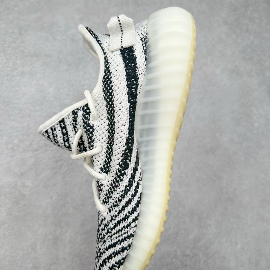 图片[7]-＃渠道货福利开仓 Yeezy Boost 350 V2 系列 外贸平台订单 零售专供 全套原楦原纸版原鞋开模完美打造 采用辰元飞织鱼丝网原厂面 非进口机台 大底原厂半透明RB巴斯夫满钉大底 原厂东莞百宏3M反光鞋带 质感一致 原厂鑫成新粉原鞋垫 LOGO胶浆印花 钛金针与高士马克线针车精工打造 一切遵循原厂指令单采购同源原材 采购全套原厂进口材料 原纸版 原楦头 一切同源公司 大几率过验 混卖无压力‼️尺码：36 36.5 37 38 38.5 39 40 40.5 41 42 42.5 43 44 44.5 45 46 47 48-选品中心