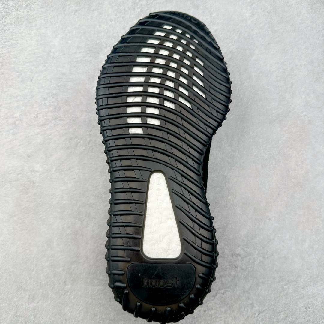 图片[9]-＃渠道货福利开仓 Yeezy Boost 350 V2 系列 外贸平台订单 零售专供 全套原楦原纸版原鞋开模完美打造 采用辰元飞织鱼丝网原厂面 非进口机台 大底原厂半透明RB巴斯夫满钉大底 原厂东莞百宏3M反光鞋带 质感一致 原厂鑫成新粉原鞋垫 LOGO胶浆印花 钛金针与高士马克线针车精工打造 一切遵循原厂指令单采购同源原材 采购全套原厂进口材料 原纸版 原楦头 一切同源公司 大几率过验 混卖无压力‼️尺码：36 36.5 37 38 38.5 39 40 40.5 41 42 42.5 43 44 44.5 45 46 47 48-选品中心
