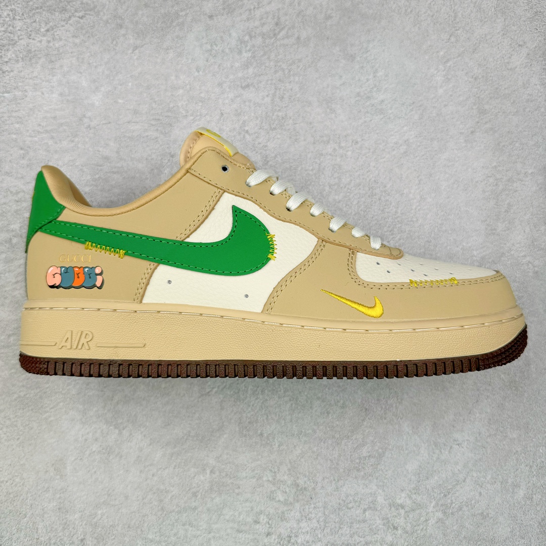 NK Air Force 1´07 Low 空军一号低帮百搭休闲运动板鞋 SJ6698-006柔软、弹性十足的缓震性能和出色的中底设计 横跨复古与现代的外型结合 造就出风靡全球 三十多年的Force 1 直到今天还深受青睐 尺码：36 36.5 37.5 38 38.5 39 40 40.5 41 42 42.5 43 44 44.5 45-选品中心