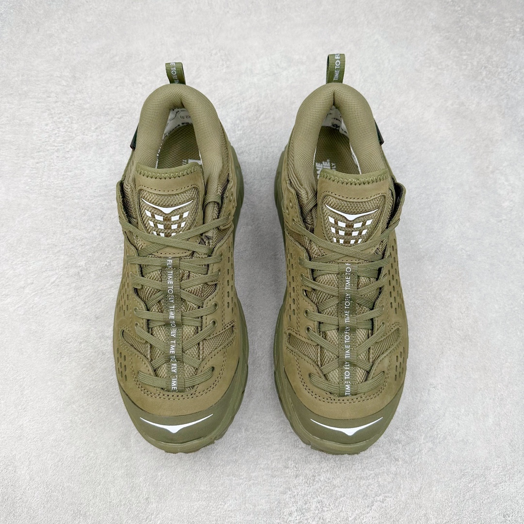 图片[2]-＃纯原 HOKA ONE ONE Tor Uitra Low 托亚潮流户外越野登山功能鞋 鞋款利用机能、户外、复古元素将都市型格与户外机能无缝结合 既能自由穿梭于城市的钢筋水泥之间 也能轻松演绎山系潮流搭配 全粒面皮革结合模压鞋口 提升持久耐穿度 直至鞋头的鞋带设计 舒适灵活的调节 搭配鞋头处HOKA ONE ONE飞翼纹饰 营造了个性十足的张扬气场 Tor Ultra 配备 Vibram® 鞋底与 EVA 和RMAT® 中底 给穿著者最佳的抓地力及舒适性 另外中底的金属摇杆可稳定脚部行程 当走过崎岖山路时依然让脚部得到平稳的感觉 而整对鞋以皮革和耐用尼龙布材打造 与坚固的鞋底相结合 可以牢固地支撑脚部和脚踝 另外外层搭载的Event技术 保持鞋履防水以及鞋内透气作用 尺码：36 36.5 37.5 38 38.5 39 40 40.5 41 42 42.5 43 44 44.5 45-选品中心