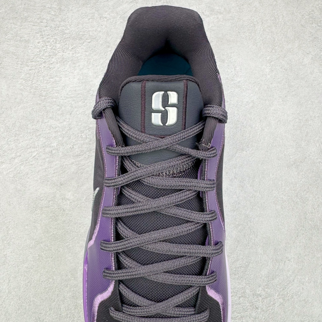 图片[5]-＃Max/灭世 NK Sabrina 2 萨布丽娜二代签名减震防滑低帮篮球鞋 首发配色 电光紫 FZ1517-500 革新登场🌪🔝颠覆革新出货‼️缓震配置独家革新！实战属性直接拉满👊🏻实战天花板上限再度提升！实战亲测-性能体验吊打国产同价位鞋款 ⚫️前掌扇形zoom➕增配中足抗扭片➕增配后掌马蹄ZOOM气垫（正品仅配置前掌扇形zoom） 完美解决 正品抗扭不足问题 ⚫️采用科比5代鞋楦以及龙骨数据打造！前后落差仅6mm！小科5实至名归！ ⚫️鞋身➕鞋头增配高频补强层，提升鞋头以及脚踝支撑性 ⚫️鞋垫采用高弹缓震垫材质-磨合一场直接贴合脚型☑️ ⚫️外底加厚2mm，升级止滑配方，磨合一次，抓地原地起飞 后卫旗舰有且只在灭世纯原（支持市场任意货品正面PK） 真材实料，肉眼可见！革新升级绝非空穴来风！灭世纯原内外兼修，用态度诠释最强实战货品👊🏻 尺码：39-46（尺码建议：标准亚洲楦 无需大半码）-选品中心