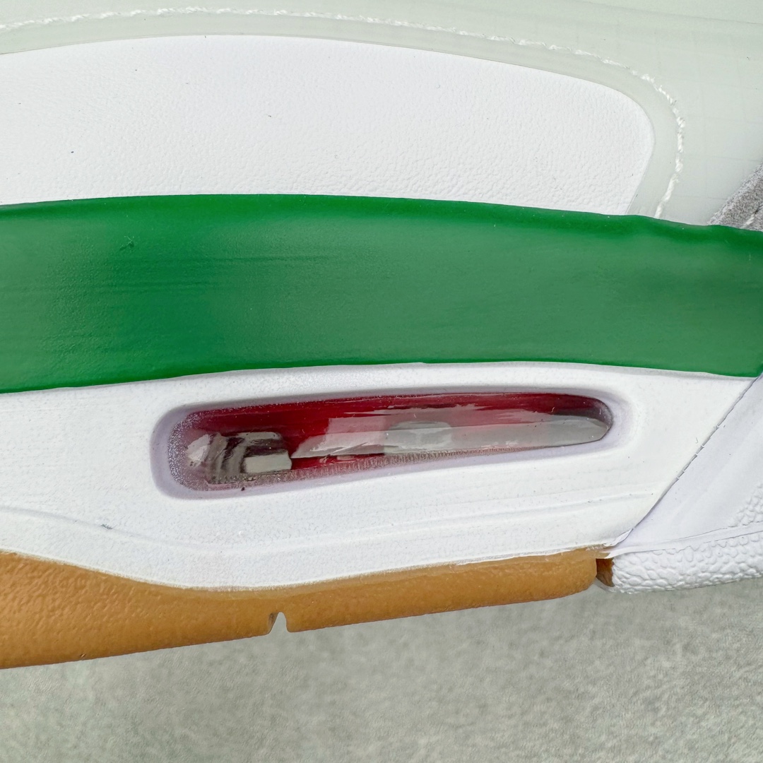 图片[17]-＃KZ纯原 Air Jordan AJ4 RM 重制版低帮复古篮球鞋 白绿绿松石 FQ7939-103 亲自操刀耗时半年巨作 全套原纸板楦头开发 确保原汁原味 完美呈现版型 一比一鞋头弧度高度鞋身弧度 原厂TPU 正确内里网布 菱角分明不变形无多余毛边 柔软性质感一致于原鞋 原厂织唛标 原厂飞人电绣工艺 尾指中部跳三针 独家绑鞋带手法 印刷中底布 四线拉帮 米色美纹纸贴合固定 进口港宝加持 后跟自然饱满 全鞋荧光划线卡点 追求极致完美 每一双都是工艺品 多重QC质检 超越公司货的品控标准 实实在在的免检产品 采用了低帮的设计 并保留了众多AJ4的经典元素 鞋身以皮革、麂皮材质拼接打造 AJ4经典的TPU材质延伸至后跟 增强鞋款稳定性 而鞋身侧面的网格设计则被取消 尾部的NIKE AIR标志也得到保留 并同时带有飞人logo 中底部分同样搭载了可视AIR气垫 鞋底采用米白色中底和外底呈现 为整个设计收尾 尺码：36 36.5 37.5 38 38.5 39 40 40.5 41 42 42.5 43 44 44.5 45 46 47.5-选品中心