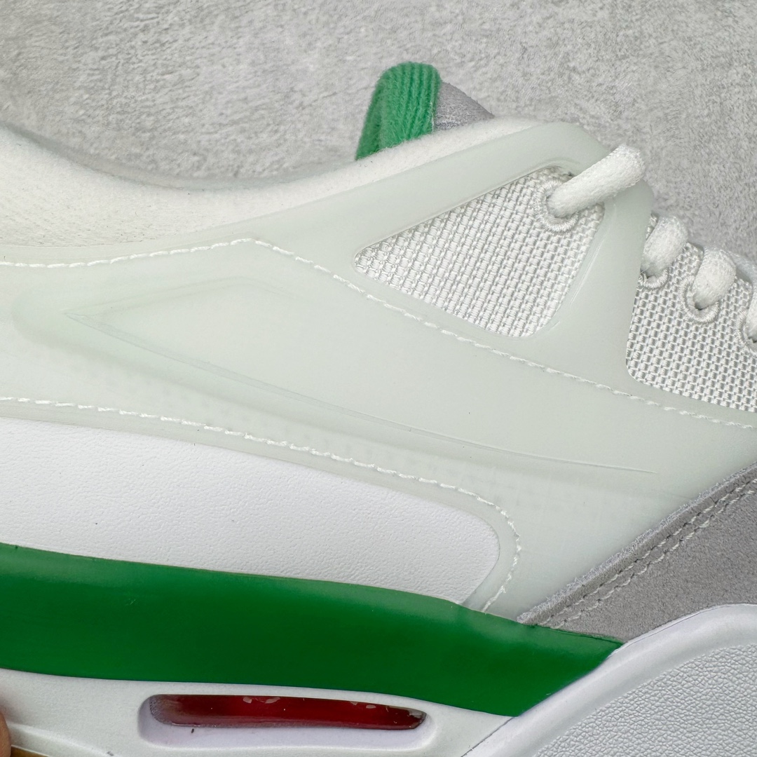 图片[18]-＃KZ纯原 Air Jordan AJ4 RM 重制版低帮复古篮球鞋 白绿绿松石 FQ7939-103 亲自操刀耗时半年巨作 全套原纸板楦头开发 确保原汁原味 完美呈现版型 一比一鞋头弧度高度鞋身弧度 原厂TPU 正确内里网布 菱角分明不变形无多余毛边 柔软性质感一致于原鞋 原厂织唛标 原厂飞人电绣工艺 尾指中部跳三针 独家绑鞋带手法 印刷中底布 四线拉帮 米色美纹纸贴合固定 进口港宝加持 后跟自然饱满 全鞋荧光划线卡点 追求极致完美 每一双都是工艺品 多重QC质检 超越公司货的品控标准 实实在在的免检产品 采用了低帮的设计 并保留了众多AJ4的经典元素 鞋身以皮革、麂皮材质拼接打造 AJ4经典的TPU材质延伸至后跟 增强鞋款稳定性 而鞋身侧面的网格设计则被取消 尾部的NIKE AIR标志也得到保留 并同时带有飞人logo 中底部分同样搭载了可视AIR气垫 鞋底采用米白色中底和外底呈现 为整个设计收尾 尺码：36 36.5 37.5 38 38.5 39 40 40.5 41 42 42.5 43 44 44.5 45 46 47.5-选品中心