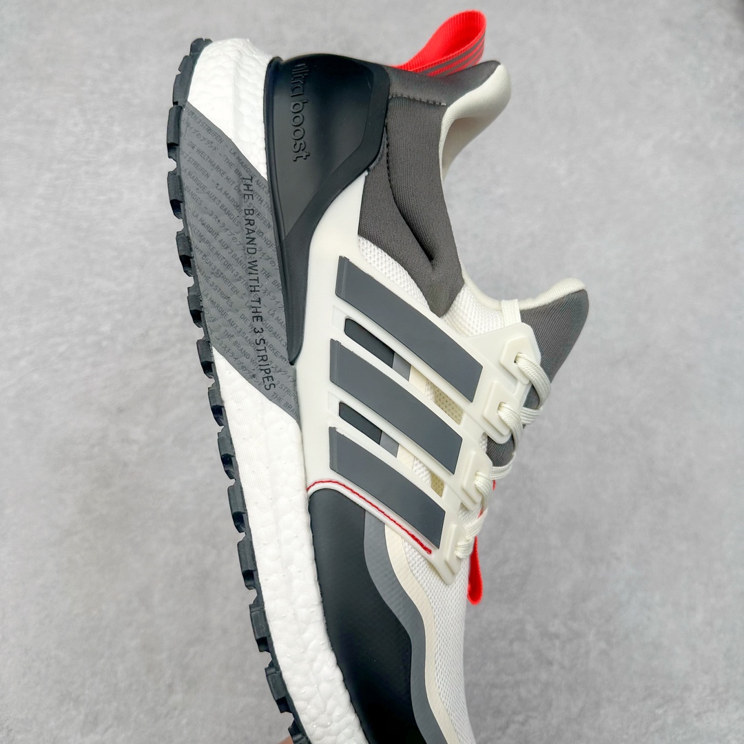图片[6]-＃YG纯原 AD Ultraboost ub All Terrain 舒适防滑耐磨低帮休闲跑步鞋 EG8096 德国进口巴斯夫大底 全套原纸板楦头开发 原厂特供飞织面配套加持 确保原汁原味 完美呈现版型 一比一还原zp踩屎脚感 原档案底模数据 正确多层组合大底 辰元原厂针织代工 细节还原度极高 独家外贸特供开发至48.5 历经10年不断创新以科技重塑跑步推出全新超轻新科技跑鞋 力求为跑步添活力 搭载LIGHT BOOST中底的新鲜演绎 无论节奏快慢、距离长短 伴你活力畅跑 延续了该系列的设计语言 采用分区编织鞋面 鞋头处网眼孔洞更大 提升透气性 一体式鞋舌 避免运动中出现偏移 实现鞋脚一体性 鞋侧 TPU 材质 有效提供支撑性 镂空的设计 同时减轻整体重量 最明显的则是中底部分 不仅是厚度夸张 大家最熟悉的 Boost 材质终于迎来升级 减重 30% 带来更轻量化的上脚感受 尺码：39 40 40.5 41 42 42.5 43 44 44.5 45-选品中心