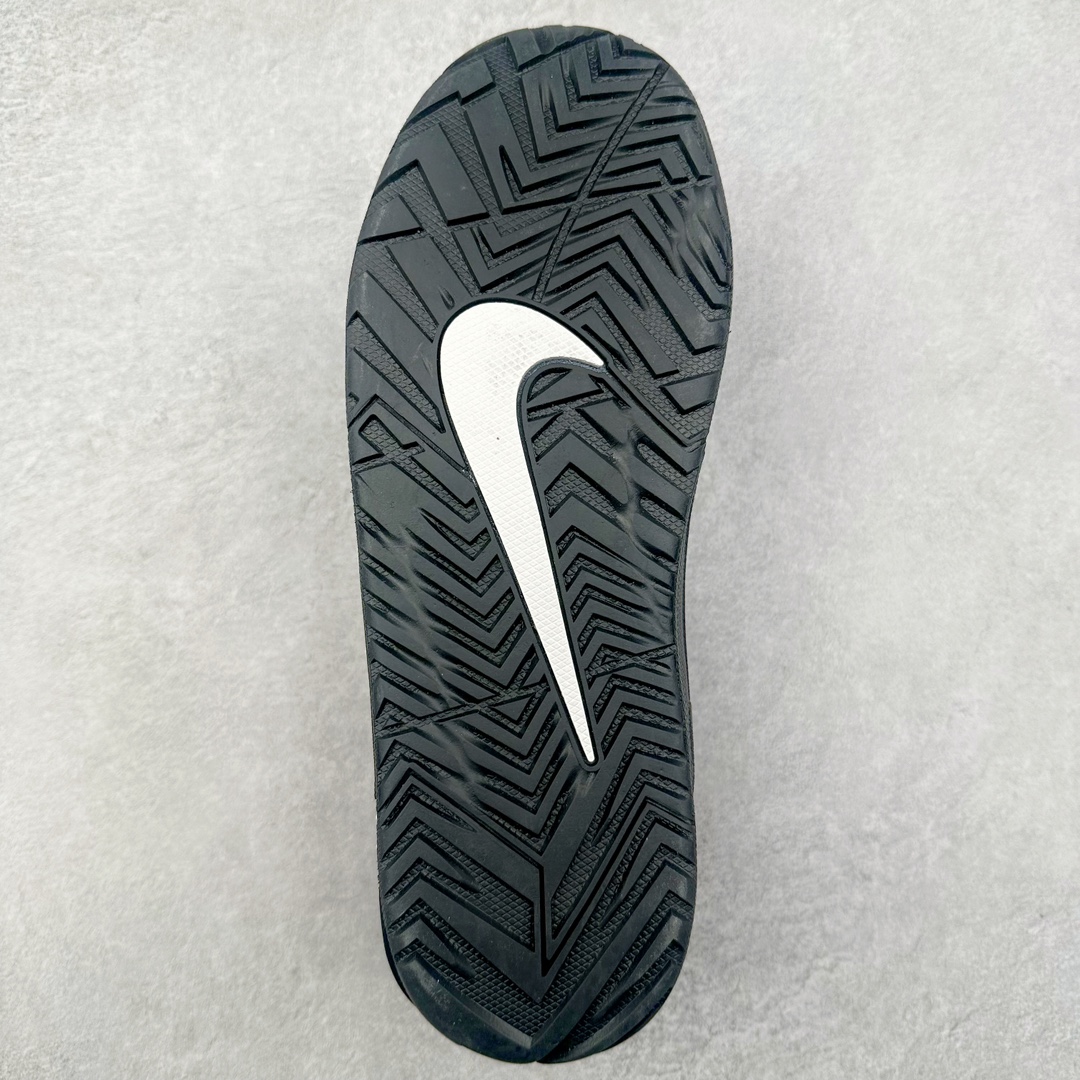 图片[9]-NIKE JAM 系列舒适时尚防滑耐磨低帮生活休闲鞋 FN0314-004 采用鞋面合成皮革与网眼布设计 以便于运动员在霹雳舞运动中的保护和耐穿 中底设计细节采用翻转SWOOSH设计 使得倒立动作时更显帅气 鞋子中的整体结构下降 有助于提供更好的缓震效果 设计语言来与NIKE 2000年跑跑鞋中汲取的材料组合以及设计语言 鞋子在线条处大量采用反光效果 尺码：36 36.5 37.5 38 38.5 39 40 40.5 41 42 42.5 43 44 44.5 45 46-选品中心