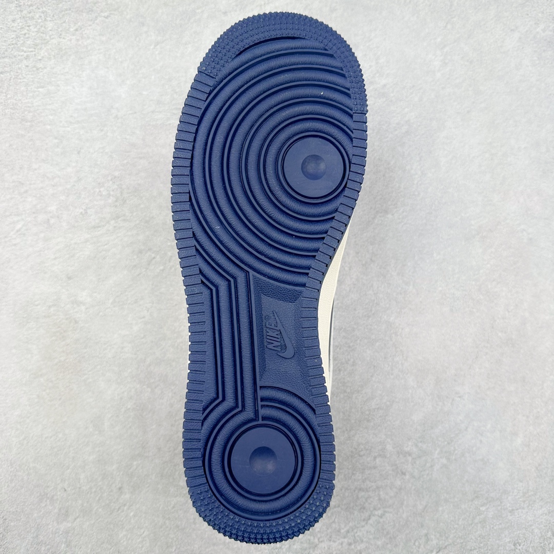 图片[9]-NK Air Force 1´07 Low 空军一号低帮百搭休闲运动板鞋 BB8588-222 柔软、弹性十足的缓震性能和出色的中底设计 横跨复古与现代的外型结合 造就出风靡全球 三十多年的Force 1 直到今天还深受青睐 尺码：36 36.5 37.5 38 38.5 39 40 40.5 41 42 42.5 43 44 44.5 45-选品中心