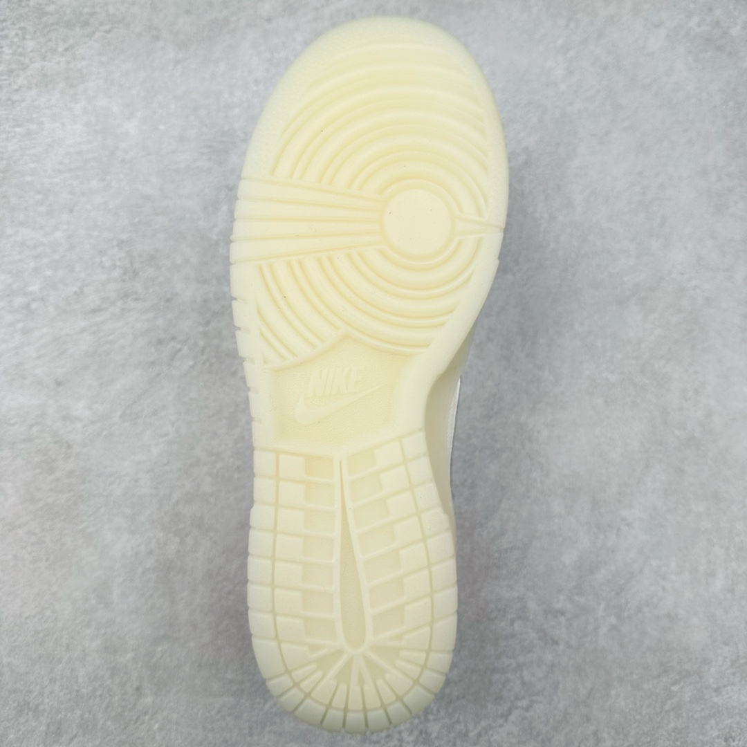 图片[9]-NK Dunk Low 定制配色 JH8040-941 大厂出品 极力推荐 原装头层材料 独家版型蒸餾加工帶來的是更好的视觉和脚感体验大厂纯原品质出货 清洁度 电绣工艺 皮料切割干净无任何毛边 细节完美 尺码：36 36.5 37.5 38 38.5 39 40 40.5 41 42 42.5 43 44 44.5 45 46 47.5-选品中心