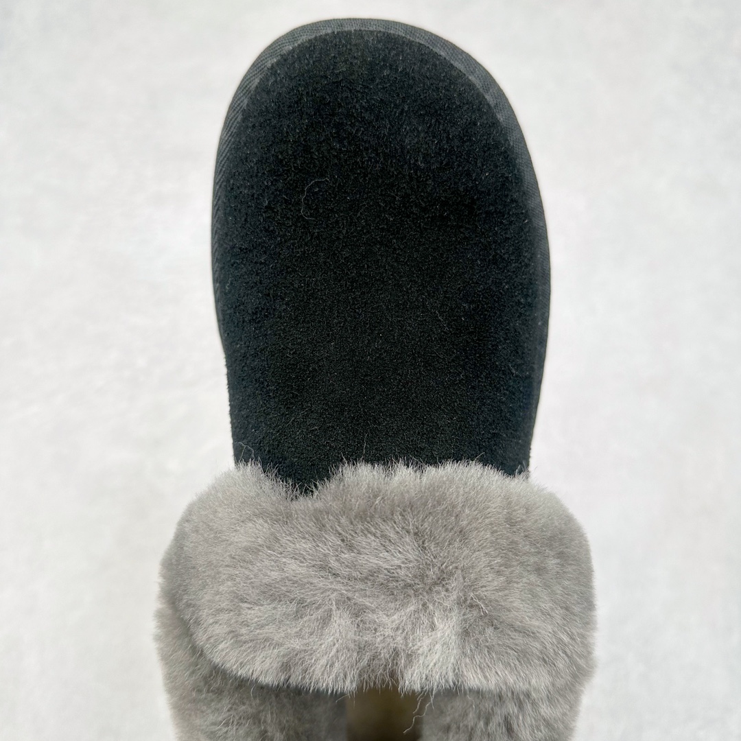 图片[4]-＃平台特供纯原福利 UGG 经典秋冬羊皮毛一体雪地靴 私人订单价格匠心定位 桑坡大厂直供 拒绝高利润 区别杀猪版本 隆丰A级澳洲进口羊皮毛一体 完全遵循ZP工艺流程 代工厂原厂版师 秉承无原鞋不开发选择 注重每一处细节 市面最正版型 TREADLITE\\\”轻翼\\\”科技外底 轻便/耐用/柔韧/桩型【售后郑重承诺】一个月内若出现重大脱胶/断底等质量问题 直接为您换新 翻毛皮鞋面 细腻亲肤再生聚酯纤维滚边 舒适易打理 保暖性佳 UGG plush™ 里衬和内底 茸软亲肤 舒适暖足 经典鞋型搭配轻盈厚底 稳稳拿捏秋冬出街时髦造型 Treadlite by UGG 轻翼大底 轻盈缓震 为双足减负 舒适轻便 助你轻松畅玩整天 尺码：35 36 37 38 39 40-选品中心