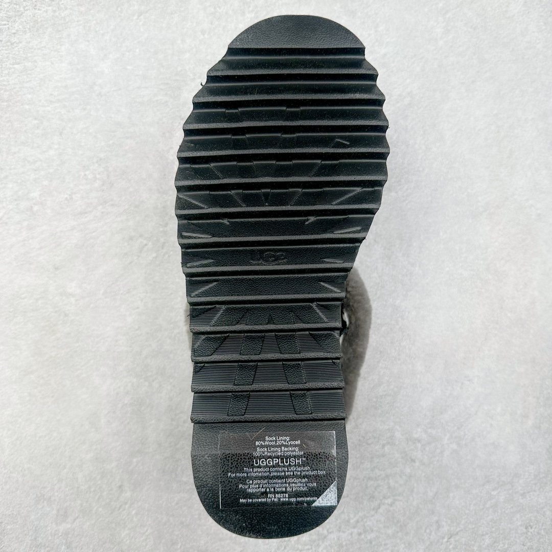 图片[9]-＃平台特供纯原福利 UGG 经典秋冬羊皮毛一体雪地靴 私人订单价格匠心定位 桑坡大厂直供 拒绝高利润 区别杀猪版本 隆丰A级澳洲进口羊皮毛一体 完全遵循ZP工艺流程 代工厂原厂版师 秉承无原鞋不开发选择 注重每一处细节 市面最正版型 TREADLITE\\\”轻翼\\\”科技外底 轻便/耐用/柔韧/桩型【售后郑重承诺】一个月内若出现重大脱胶/断底等质量问题 直接为您换新 翻毛皮鞋面 细腻亲肤再生聚酯纤维滚边 舒适易打理 保暖性佳 UGG plush™ 里衬和内底 茸软亲肤 舒适暖足 经典鞋型搭配轻盈厚底 稳稳拿捏秋冬出街时髦造型 Treadlite by UGG 轻翼大底 轻盈缓震 为双足减负 舒适轻便 助你轻松畅玩整天 尺码：35 36 37 38 39 40-选品中心