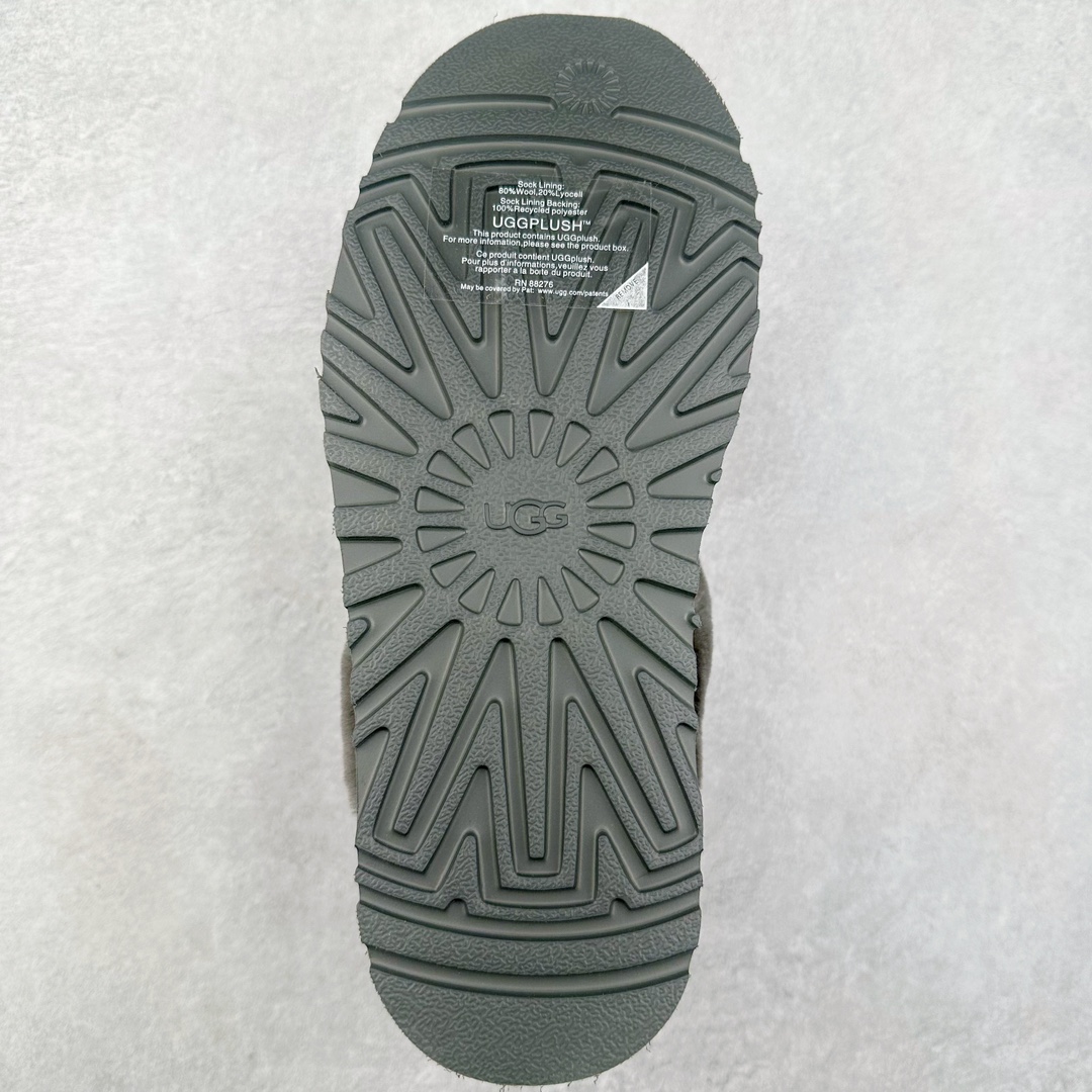 图片[9]-＃平台特供纯原福利 UGG 经典秋冬羊皮毛一体雪地靴 私人订单价格匠心定位 桑坡大厂直供 拒绝高利润 区别杀猪版本 隆丰A级澳洲进口羊皮毛一体 完全遵循ZP工艺流程 代工厂原厂版师 秉承无原鞋不开发选择 注重每一处细节 市面最正版型 TREADLITE\\\”轻翼\\\”科技外底 轻便/耐用/柔韧/桩型【售后郑重承诺】一个月内若出现重大脱胶/断底等质量问题 直接为您换新 翻毛皮鞋面 细腻亲肤再生聚酯纤维滚边 舒适易打理 保暖性佳 UGG plush™ 里衬和内底 茸软亲肤 舒适暖足 经典鞋型搭配轻盈厚底 稳稳拿捏秋冬出街时髦造型 Treadlite by UGG 轻翼大底 轻盈缓震 为双足减负 舒适轻便 助你轻松畅玩整天 尺码：35 36 37 38 39 40-选品中心