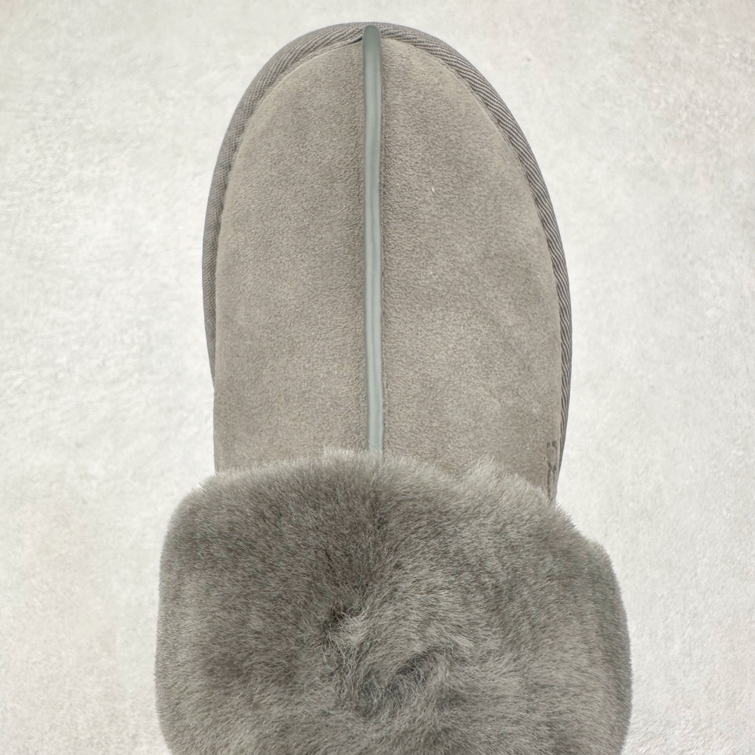 图片[4]-＃平台特供纯原福利 UGG 经典秋冬羊皮毛一体雪地靴 私人订单价格匠心定位 桑坡大厂直供 拒绝高利润 区别杀猪版本 隆丰A级澳洲进口羊皮毛一体 完全遵循ZP工艺流程 代工厂原厂版师 秉承无原鞋不开发选择 注重每一处细节 市面最正版型 TREADLITE\\\”轻翼\\\”科技外底 轻便/耐用/柔韧/桩型【售后郑重承诺】一个月内若出现重大脱胶/断底等质量问题 直接为您换新 翻毛皮鞋面 细腻亲肤再生聚酯纤维滚边 舒适易打理 保暖性佳 UGG plush™ 里衬和内底 茸软亲肤 舒适暖足 经典鞋型搭配轻盈厚底 稳稳拿捏秋冬出街时髦造型 Treadlite by UGG 轻翼大底 轻盈缓震 为双足减负 舒适轻便 助你轻松畅玩整天 尺码：35 36 37 38 39 40-选品中心