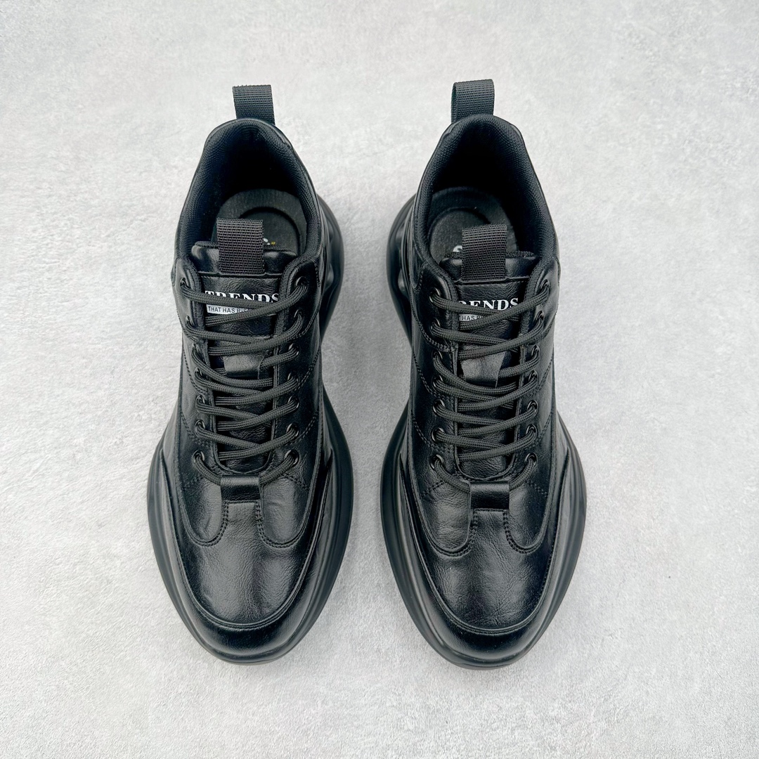 图片[2]-ECCO爱步2024年新款户外鞋防水透气越野跑鞋 健步踪迹系列 鞋面设有GORE-TEX防水薄膜 给你贴心防水保护 防水透气 直接注塑工艺连接鞋面与鞋底 一体成型 合脚稳固 BIOM自然律动科技鞋楦 符合人体工学 长效缓震带来裸足体验 橡胶大底 结合橡胶凸起鞋钉设计 适应多种地形 提供强劲抓地力与耐磨性 稳定支撑 越野无束 尺码：39 40 41 42 43 44（正常码）-选品中心