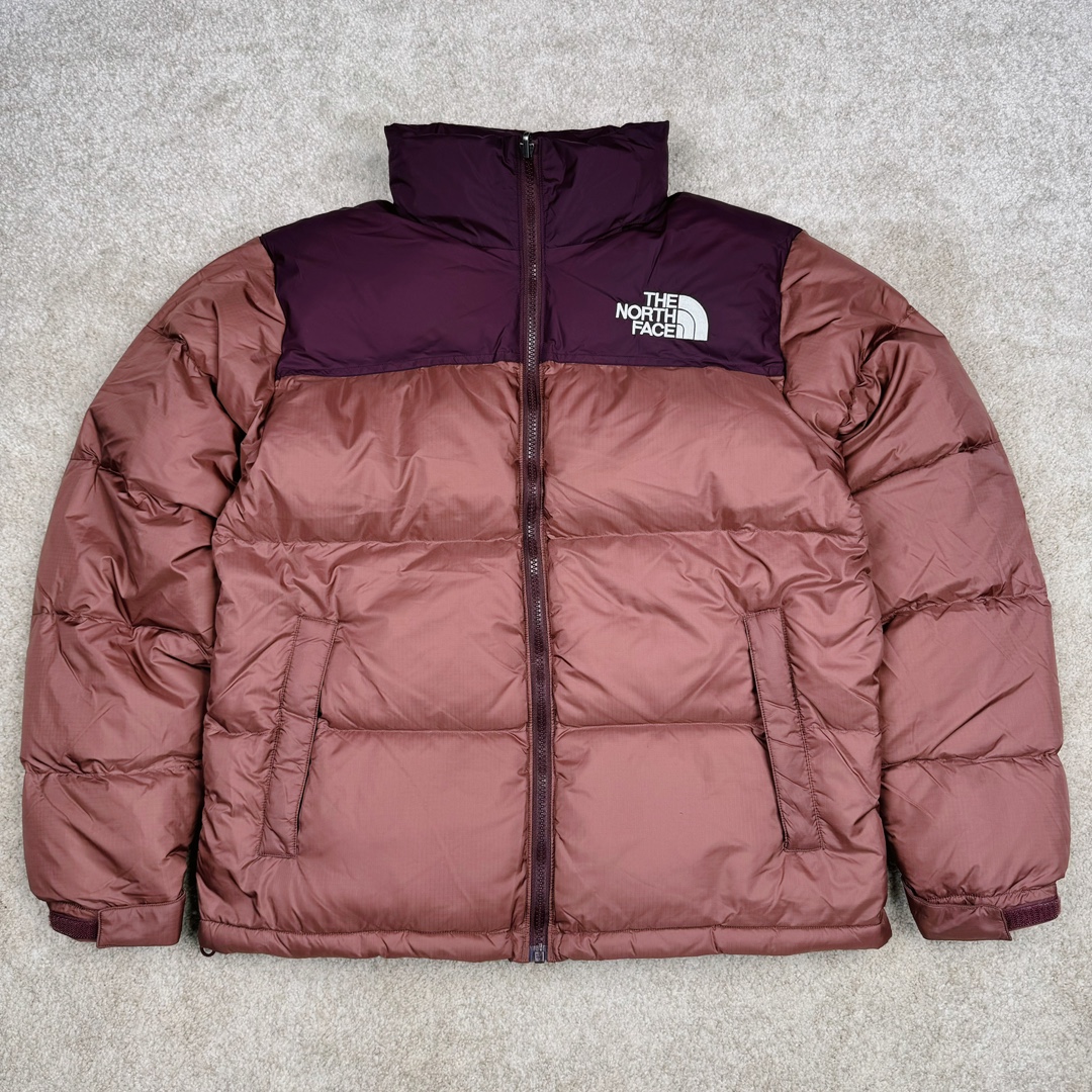 超强福利 硬货特价 𝗧𝗵𝗲 𝗡𝗼𝗿𝘁𝗵 𝗙𝗮𝗰𝗲｜北面1996 Nuptse 经典款羽绒服（美版·男女同款）（福利版 支持售后） 现货操作 全码入库 用短袖的价格买羽绒服 ◽尺码：XS / S / M / L / XL / XXL ◽颜色：7个配色-选品中心