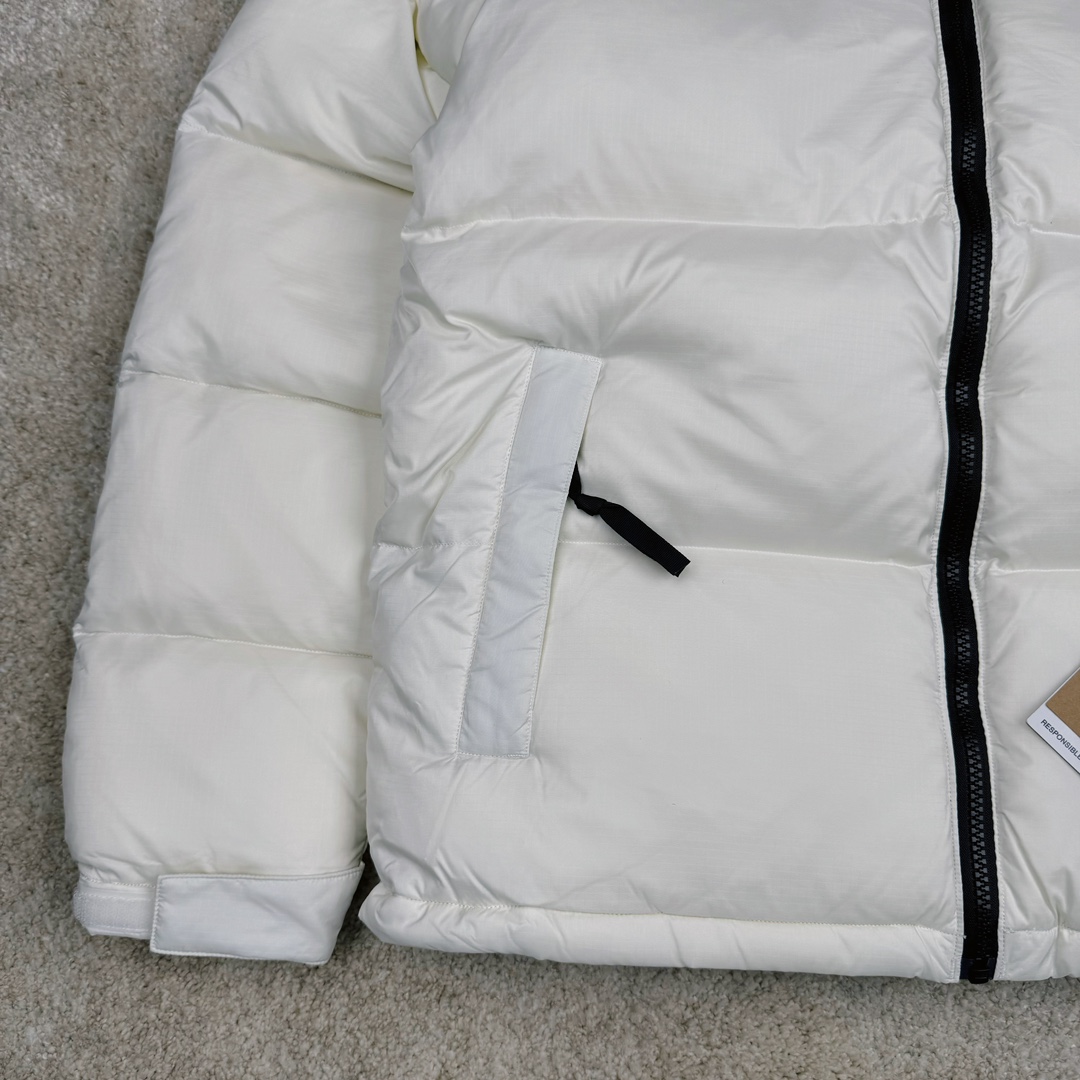 图片[12]-超强福利 硬货特价 𝗧𝗵𝗲 𝗡𝗼𝗿𝘁𝗵 𝗙𝗮𝗰𝗲｜北面1996 Nuptse 经典款羽绒服（美版·男女同款）（福利版 支持售后） 现货操作 全码入库 用短袖的价格买羽绒服 ◽尺码：XS / S / M / L / XL / XXL ◽颜色：7个配色-选品中心