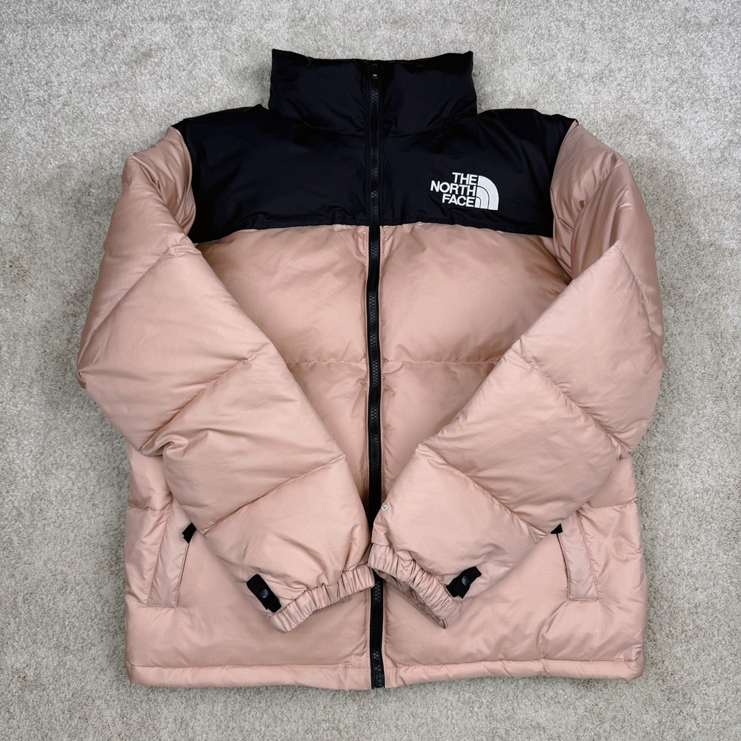 图片[2]-超强福利 硬货特价 𝗧𝗵𝗲 𝗡𝗼𝗿𝘁𝗵 𝗙𝗮𝗰𝗲｜北面1996 Nuptse 经典款羽绒服（美版·男女同款）（福利版 支持售后） 现货操作 全码入库 用短袖的价格买羽绒服 ◽尺码：XS / S / M / L / XL / XXL ◽颜色：7个配色-选品中心