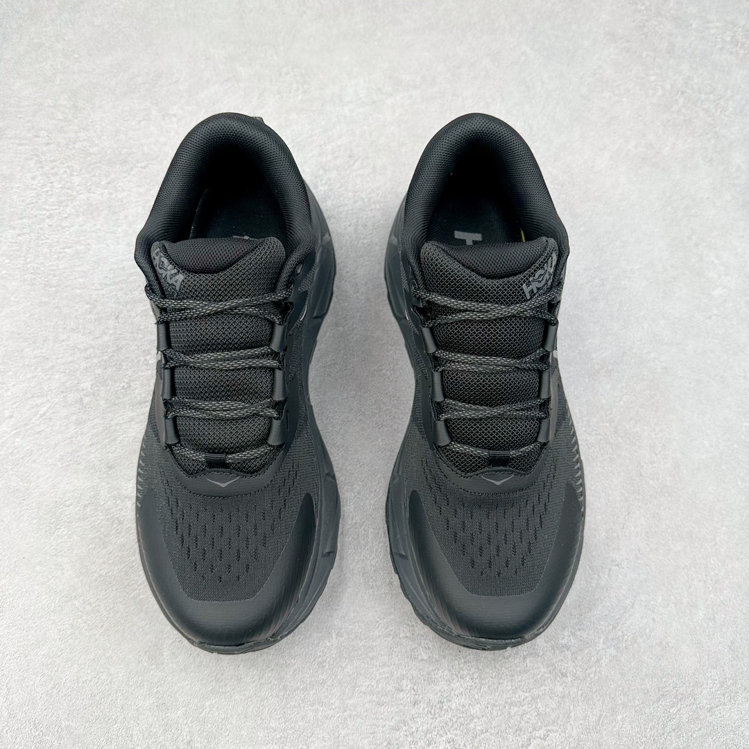 图片[2]-HOKA SKYLINE-FLOAT X 为HOKA首双搭载PeBax推进板的户外登山鞋，为近期大受欢迎的快速登山趋势打造，可同时对应越野跑与快速登山需求。90%蓖麻油提炼制造的Pebax推进版，搭配以甘蔗材质提炼的双密度EVA中底，为登山者带来源源不绝的前进能量。后跟外侧加长的Swallowtail Heel燕尾设计，同时提供上坡有感推进力、下坡步态更顺畅转换的快速登山新体验，适合想尝试轻量化登山，追求快速登山，但希望同时保持支撑推进力的族群。SKYLINE-FLOAT X使用Vibram黄金大底XS Trek复合橡胶成分，兼具耐磨与抓地力，搭配全新设计的5mm大底鞋齿与鞋纹，让克服崎岖地形更轻松，落地更稳定。 尺码：36 36.5 37.5 38 38.5 39 40 40.5 41 42 42.5 43 44 44.5 45-选品中心