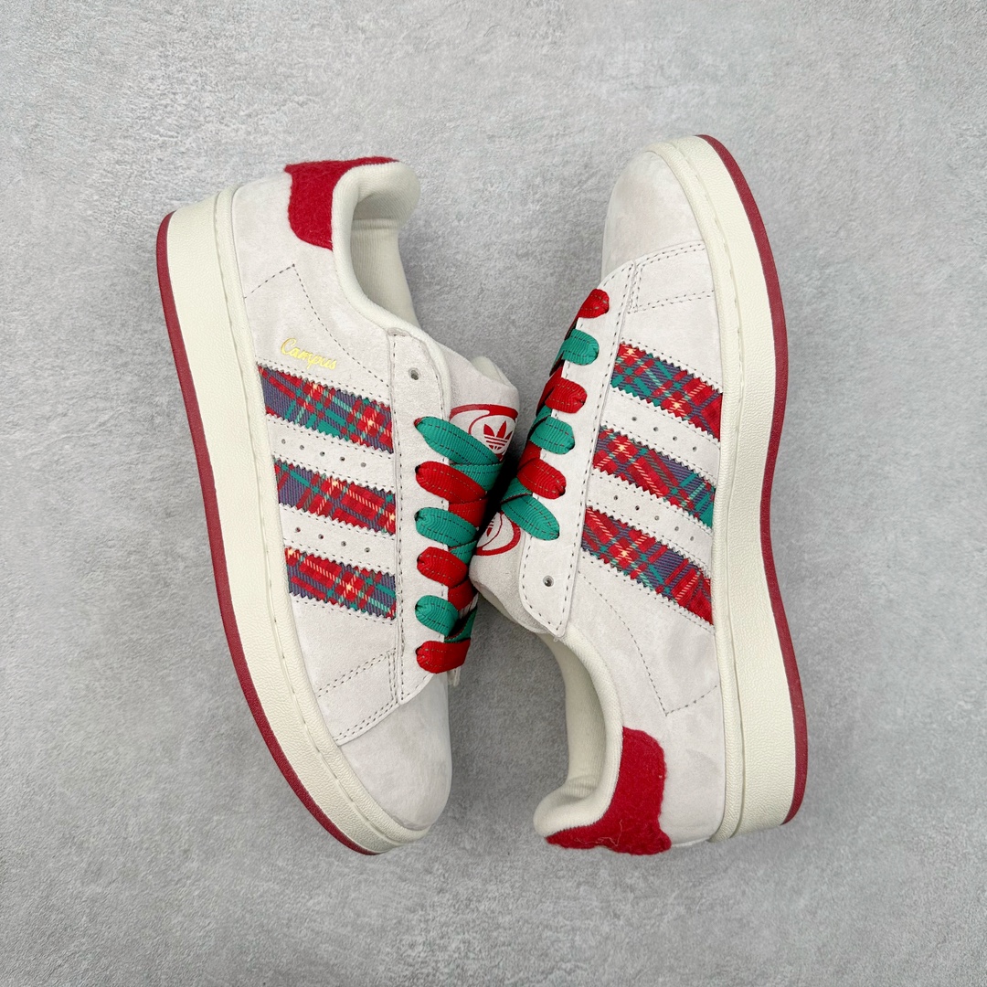 图片[3]-AD Originals Campus 00s 学院系列面包风经典复古低帮百搭休闲运动板鞋 ID6140 这次 Originals 选择了以经典复古鞋型 Campus 为蓝本打造全新面包鞋 这款鞋型联名不断 冠希当年对它更是钟爱有加 论牌面丝毫不输贝壳头、Forum 等大热鞋型 这次 Campus 一改 80 年代的瘦长造型 鞋舌、鞋身、鞋底甚至细节都变大了 营造出千禧年前后流行的面包鞋宽大廓形 因此鞋名改为 Campus 00s 鞋身采用绒面皮料搭配白色常规皮革 质感上还是延续了经典 Campus 的设计 鞋舌填充更加饱满 让鞋款整体看起来更加圆润 搭配上这款浅蓝配色 「蓝胖子」造型真的很可爱 鞋舌还加入了与以往 Campus 不同的全新三叶草 Logo 令造型更具千禧气息 鞋带也采用了加宽的设计 如果你不喜欢 这次还附送了传统鞋带可以替换 鞋底采用了米黄做旧设计 凸显鞋款的复古年代感 除了清新可人的浅蓝配色 还有一款酷灰配色 造型更加硬朗复古 而且相比浅蓝配色更加耐脏 尺码：36 36⅔ 37⅓ 38 38⅔ 39⅓ 40 40⅔ 41⅓ 42 42⅔ 43⅓ 44 45-选品中心