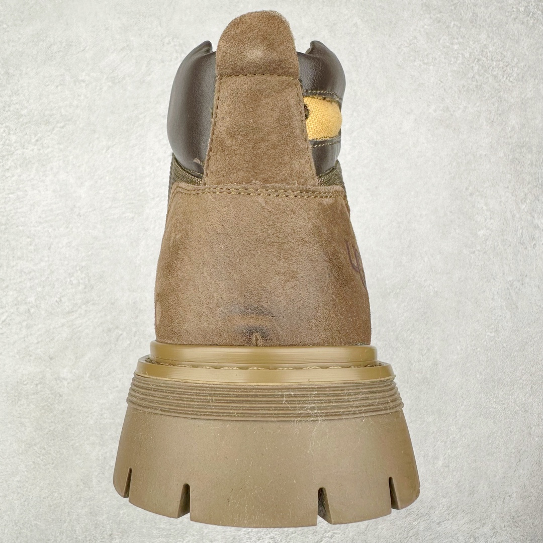 图片[8]-UGG Tasman Weather Hybrid 塔斯曼混合系列中帮轻量休闲马丁靴 UGG 2024秋冬新品（羊羔毛一体内里 保暖锁热🔥）秋冬必备 户外中帮休闲马丁靴雪地靴系列 广东大厂品质 24ss秋冬新款 时尚潮流搭配 面料釆用意大利进口磨砂牛皮 全鞋真牛皮材料 大底到五金都是代工厂原材料制作 好货不杀猪 首单质量严格把控 全套官网统一包装 今年冬季防寒户外专用产品 日常随意搭配 型男必备‼ 尺码：39-44（比运动鞋大一码）-选品中心