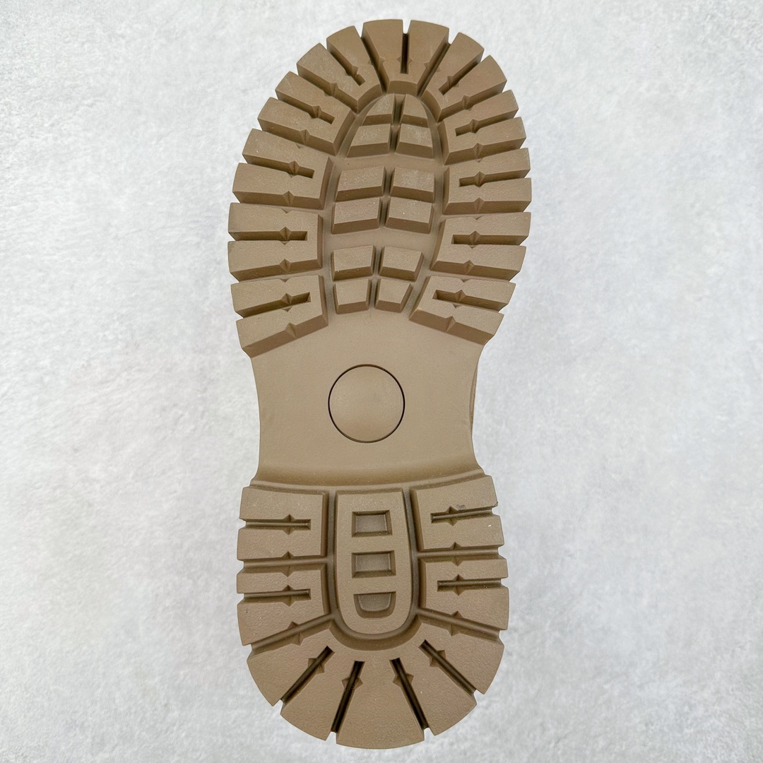 图片[9]-UGG Tasman Weather Hybrid 塔斯曼混合系列中帮轻量休闲马丁靴 UGG 2024秋冬新品（羊羔毛一体内里 保暖锁热🔥）秋冬必备 户外中帮休闲马丁靴雪地靴系列 广东大厂品质 24ss秋冬新款 时尚潮流搭配 面料釆用意大利进口磨砂牛皮 全鞋真牛皮材料 大底到五金都是代工厂原材料制作 好货不杀猪 首单质量严格把控 全套官网统一包装 今年冬季防寒户外专用产品 日常随意搭配 型男必备‼ 尺码：39-44（比运动鞋大一码）-选品中心