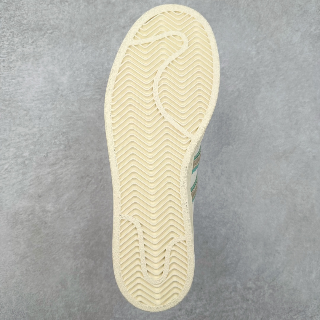 图片[9]-＃H11纯原福利 AD Originals Superstar 经典复古贝壳头板鞋 诞生于1969年 是第一双将全皮面鞋 身与橡胶鞋头结合在一起的低帮篮球鞋 Superstar最开始 是作为高帮篮球鞋Pro Model的低帮版本而出现的 但因为其独特和醒目的橡胶鞋头造型而让大家熟知 被大家形象地称为\\\”shelltoe\\\”贝壳头 在70年代的美国职业篮球场上 接近3/4的NBA球员都将这双Superstar作为场上用鞋 80年代之后 经过不断的改良和发展 Superstar逐渐成为横跨时装、音乐、街头文化、休闲和运动等各大领域的时尚潮鞋 尺码：35.5 36 36.5 37 38 38.5 39 40 40.5 41 42 42.5 43 44 44.5 45-选品中心