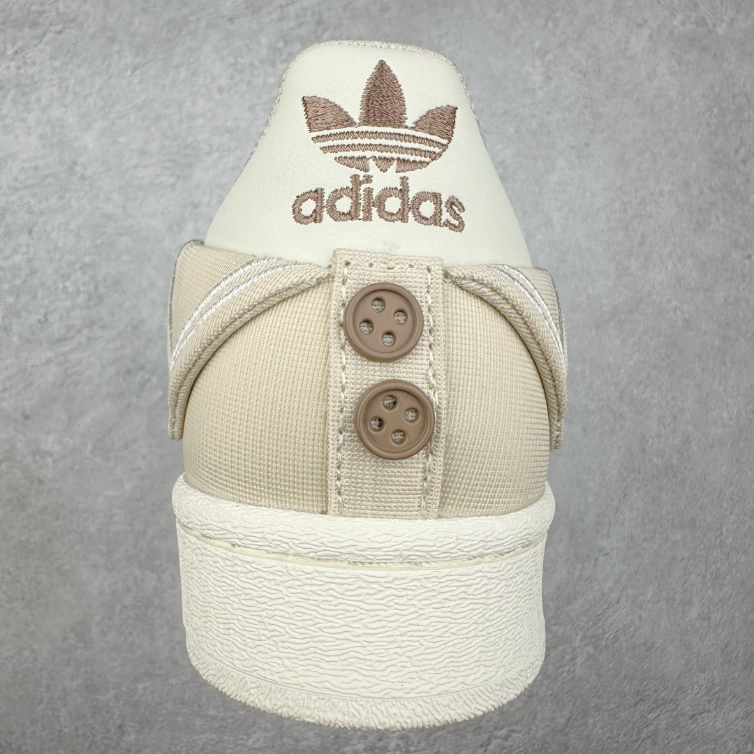 图片[8]-＃H11纯原福利 AD Originals Superstar 经典复古贝壳头板鞋 诞生于1969年 是第一双将全皮面鞋 身与橡胶鞋头结合在一起的低帮篮球鞋 Superstar最开始 是作为高帮篮球鞋Pro Model的低帮版本而出现的 但因为其独特和醒目的橡胶鞋头造型而让大家熟知 被大家形象地称为\\\”shelltoe\\\”贝壳头 在70年代的美国职业篮球场上 接近3/4的NBA球员都将这双Superstar作为场上用鞋 80年代之后 经过不断的改良和发展 Superstar逐渐成为横跨时装、音乐、街头文化、休闲和运动等各大领域的时尚潮鞋 尺码：35.5 36 36.5 37 38 38.5 39 40 40.5 41 42 42.5 43 44 44.5 45-选品中心