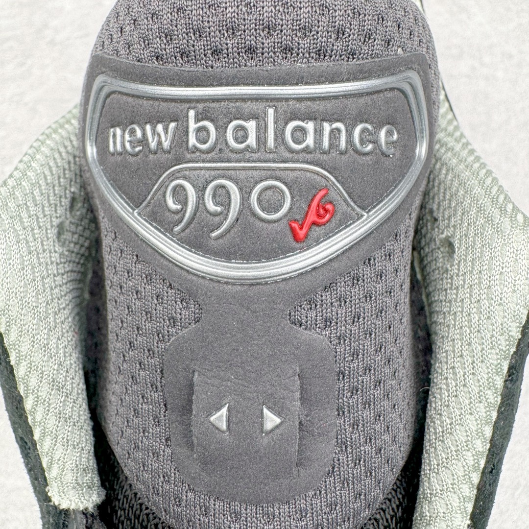 图片[12]-＃M纯原 New Balance M990BK6 新百伦NB990V6 黑灰 第六代总统复古慢跑鞋 正确3M反光细节 原楦原纸版开发 正确6层组合底模精密开发 后跟透明TPU水晶装饰条稳固 沿用了引以为傲的跑鞋手工技艺 采用猪皮绒面并包裹局部透气网面的鞋身设计 菱网鞋舌上刻有New Balance USA 鞋面依旧身着经典的大热之灰 彰显了其高端的品质身份 尺码：36 37 37.5 38 38.5 39 40 40.5 41.5 42 42.5 43 44 44.5 45 46.5-选品中心