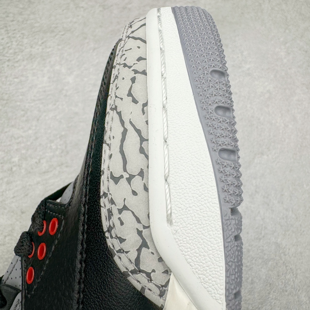 图片[20]-＃KZ神版 Air Jordan AJ3 Retro 复刻黑水泥 DN3707-010 独家外贸特供尺码含45.5 48.5 国内外口碑最好最推荐的产品 市场中端王者 亲自操刀耗时半年巨作 全套原纸板楦头开发 原厂大底磨具加持立体防滑纹理 原装可视Air Sole气垫 原汁原味最完美的三代版型 唯一正确鞋头趴度弧度高度鞋身腰线 此版本只针对中端市场 皮料材质有所更替 其他数据细节工艺流程均保持一致 绝不口嗨 细节品控鞋型随意秒杀市面3XX 4XX 原厂TPU后跟饰片 正确内里反口里网布 皮料菱角分明不变形无多余毛边 正确手工大底描漆拉丝 市场唯一原厂鞋扣模具 原厂织唛标 原厂飞人电绣工艺 尾指中部跳三针 独家绑鞋带手法 印刷中底布 四线拉帮 米色美纹纸贴合固定 进口港宝加持 后跟自然饱满 全鞋荧光划线卡点 追求极致完美 每一双都是工艺品 多重QC质检 超越公司货的品控标准 实实在在的免检产品 尺码：40 40.5 41 42 42.5 43 44 44.5 45 45.5 46 47.5 48.5-选品中心