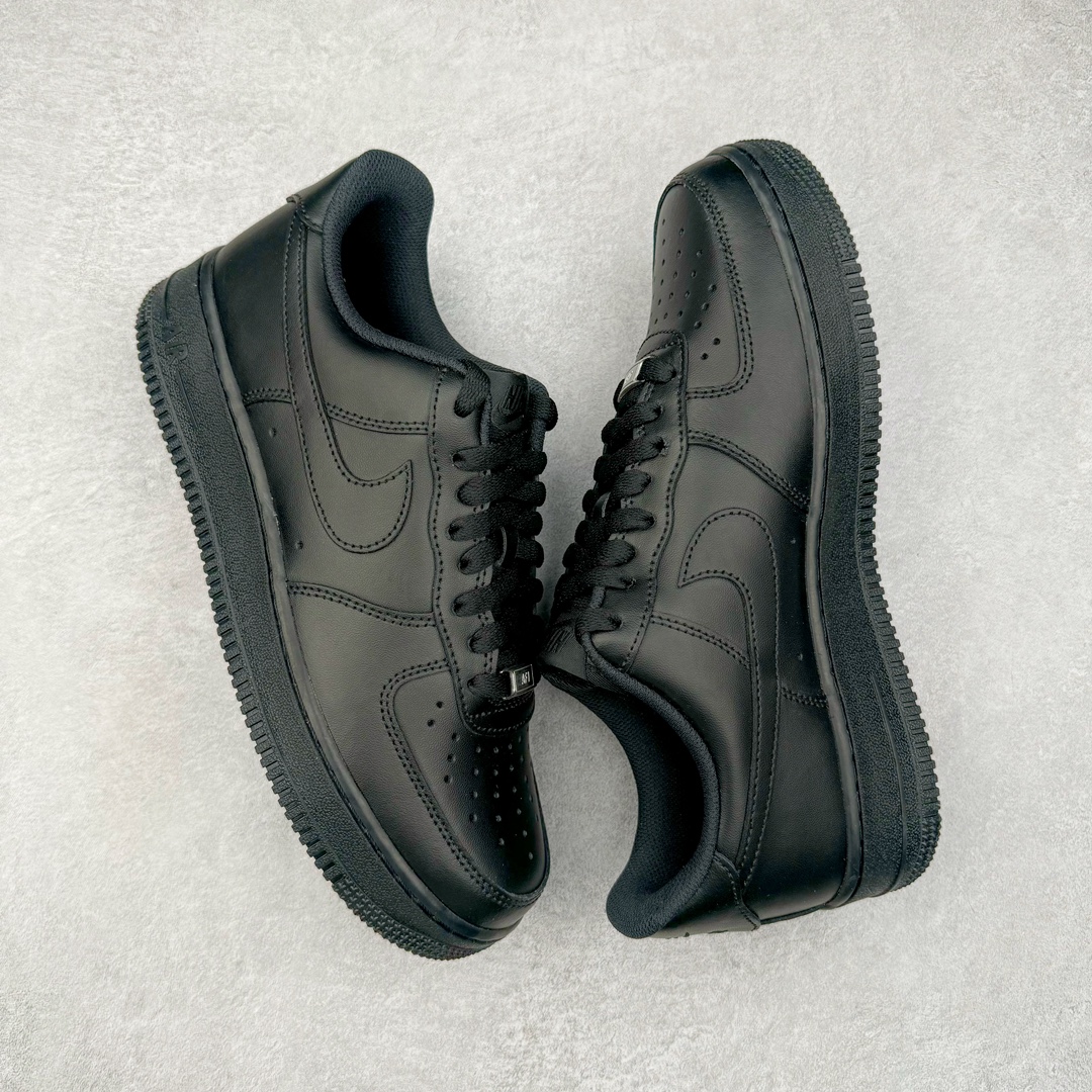 图片[3]-＃KZ神版特价 NK Air Force 1 Low \’07 空军一号低帮经典板鞋 全黑 CW2288-001 同步官方2024专柜在售全新版本细节 更新3/4背胶 全新货号 鞋盒规格 不规则波浪大底咬花 全鞋电脑针车 工整有序 视觉效果满分 原厂拉帮手法 标准四线 密度针距针孔大小控制到位 原装反口里网布海绵 正确卡色网眼大小 新版鞋撑改用纸团代替 原厂港宝加持完美还原灵魂版型 原盒原配从里到外百分百还原 原厂全头层原厂皮料 原标原盒 内置Sole气垫 中底白色背胶 中底划线 已经无限的接近公司 原厂楦头 原厂刺绣 后跟弧度修正 独家私模最大开发到48.5 尺码：35.5 36 36.5 37.5 38 38.5 39 40 40.5 41 42 42.5 43 44 44.5 45 46 47.5 48.5-选品中心