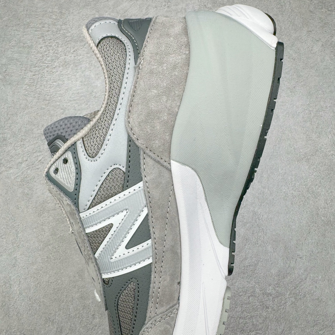 图片[7]-＃M纯原 New Balance M990GL6 新百伦NB990V6 原始灰 第六代总统复古慢跑鞋 正确3M反光细节 原楦原纸版开发 正确6层组合底模精密开发 后跟透明TPU水晶装饰条稳固 沿用了引以为傲的跑鞋手工技艺 采用猪皮绒面并包裹局部透气网面的鞋身设计 菱网鞋舌上刻有New Balance USA 鞋面依旧身着经典的大热之灰 彰显了其高端的品质身份 尺码：36 37 37.5 38 38.5 39 40 40.5 41.5 42 42.5 43 44 44.5 45 46.5-选品中心
