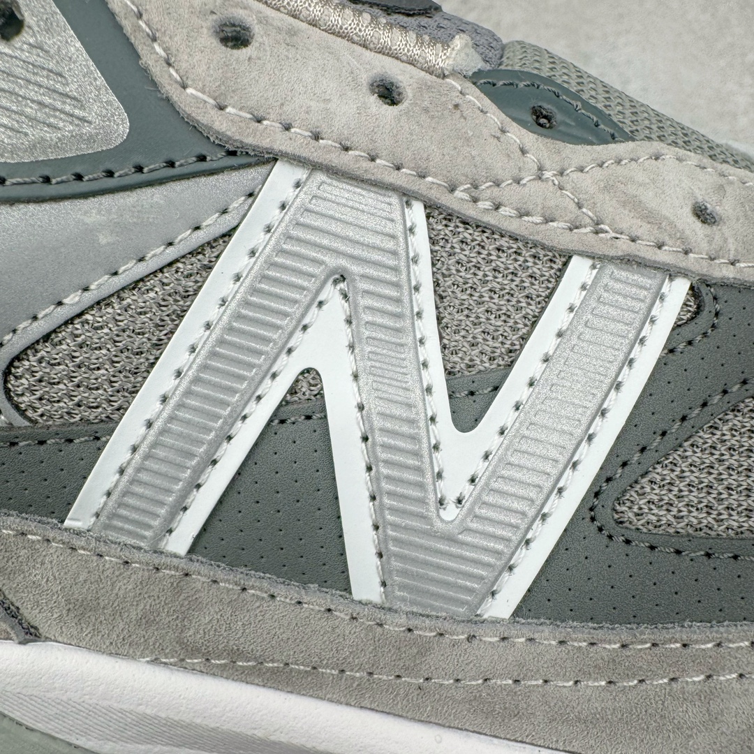 图片[17]-＃M纯原 New Balance M990GL6 新百伦NB990V6 原始灰 第六代总统复古慢跑鞋 正确3M反光细节 原楦原纸版开发 正确6层组合底模精密开发 后跟透明TPU水晶装饰条稳固 沿用了引以为傲的跑鞋手工技艺 采用猪皮绒面并包裹局部透气网面的鞋身设计 菱网鞋舌上刻有New Balance USA 鞋面依旧身着经典的大热之灰 彰显了其高端的品质身份 尺码：36 37 37.5 38 38.5 39 40 40.5 41.5 42 42.5 43 44 44.5 45 46.5-选品中心