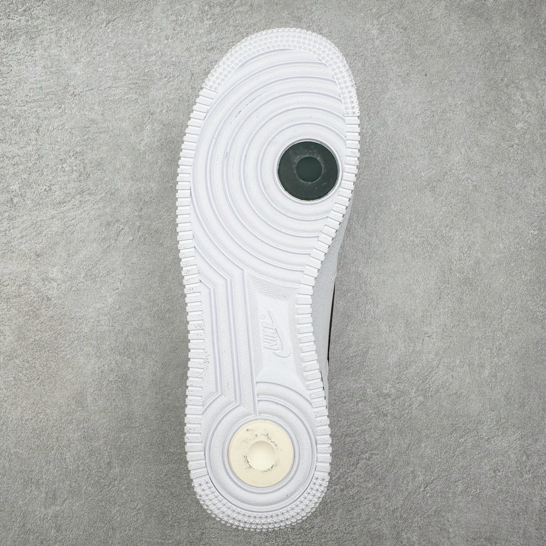 图片[9]-＃PP特价福利 NK Air Force 1´07 Low 空军一号百搭休闲运动板鞋 柔软、弹性十足的缓震性能和出色的中底设计 横跨复古与现代的外型结合 造就出风靡全球三十多年的Force 1 直到今天还深受青睐 尺码：36 36.5 37.5 38 38.5 39 40 40.5 41 42 42.5 43 44 44.5 45-选品中心