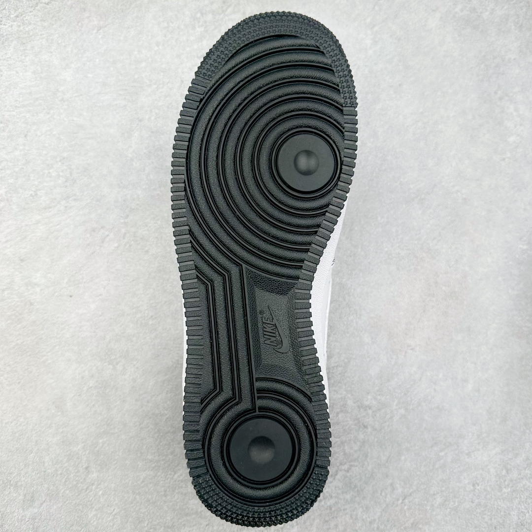 图片[9]-＃PP特价福利 NK Air Force 1´07 Low 空军一号百搭休闲运动板鞋 柔软、弹性十足的缓震性能和出色的中底设计 横跨复古与现代的外型结合 造就出风靡全球三十多年的Force 1 直到今天还深受青睐 尺码：36 36.5 37.5 38 38.5 39 40 40.5 41 42 42.5 43 44 44.5 45-选品中心